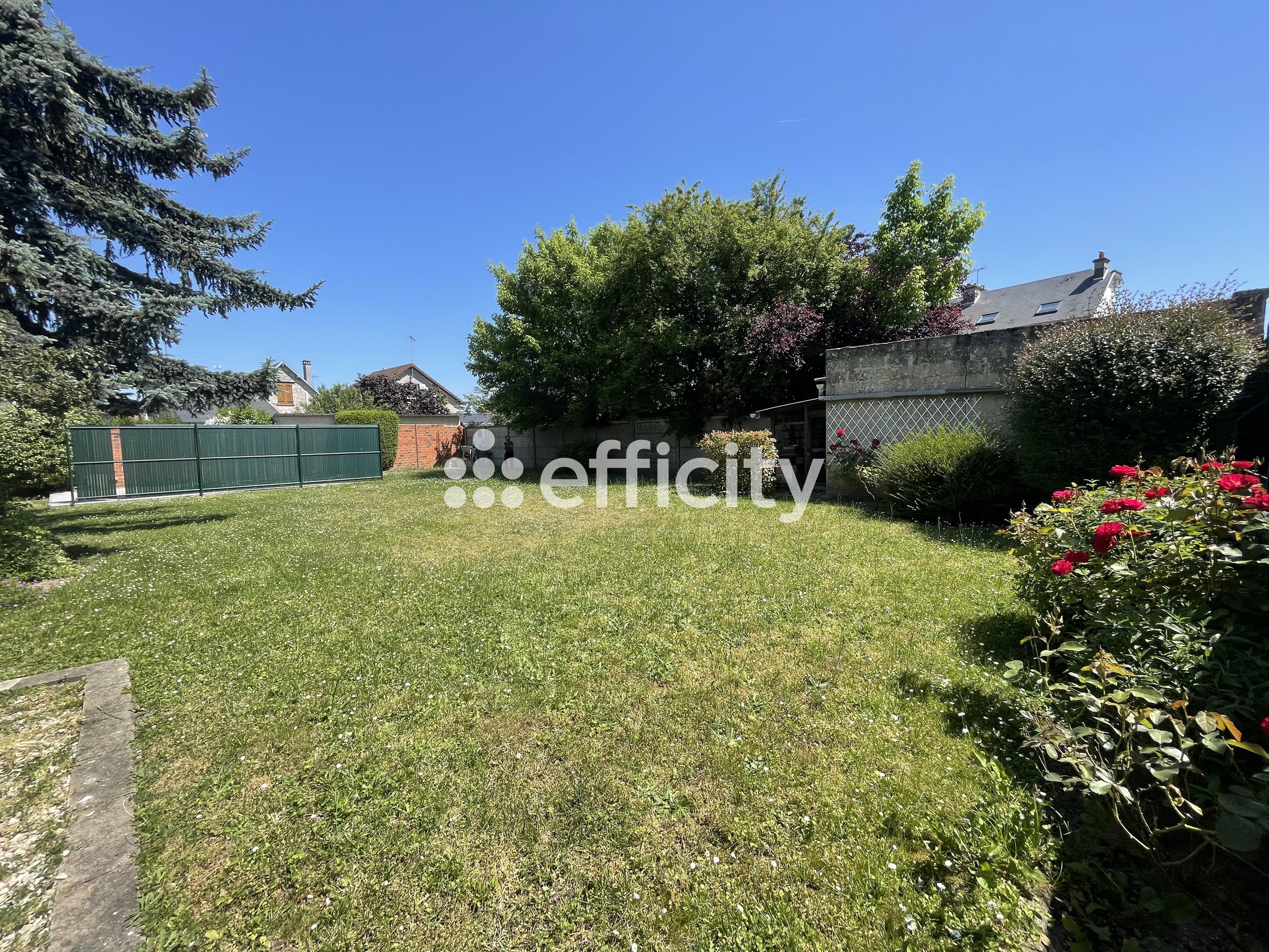 terrain  - 331m2 à Soissons (02200)