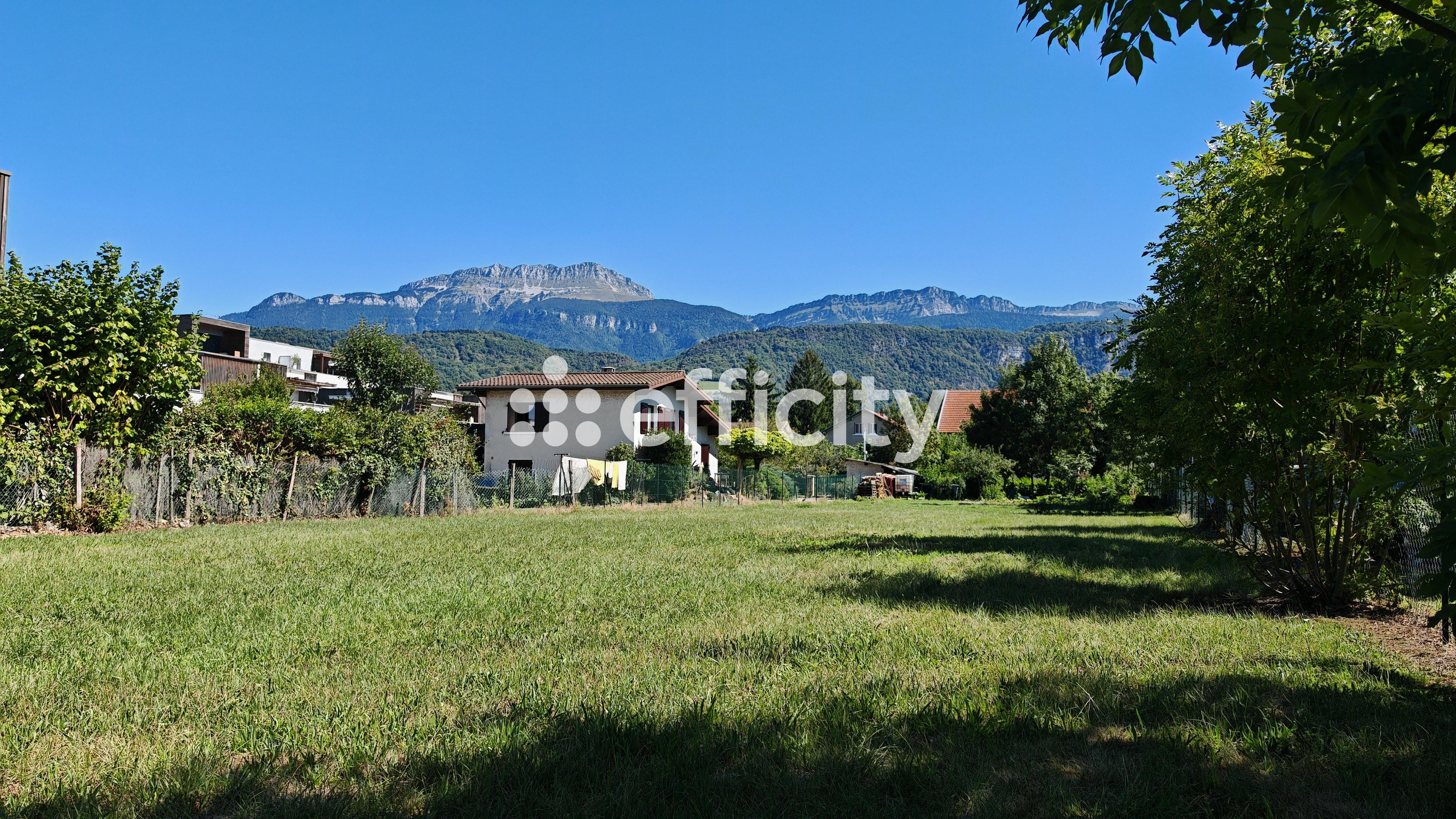 Achat immobilier Terrain   1021m2 à Coublevie (38500) - Photo n°1
