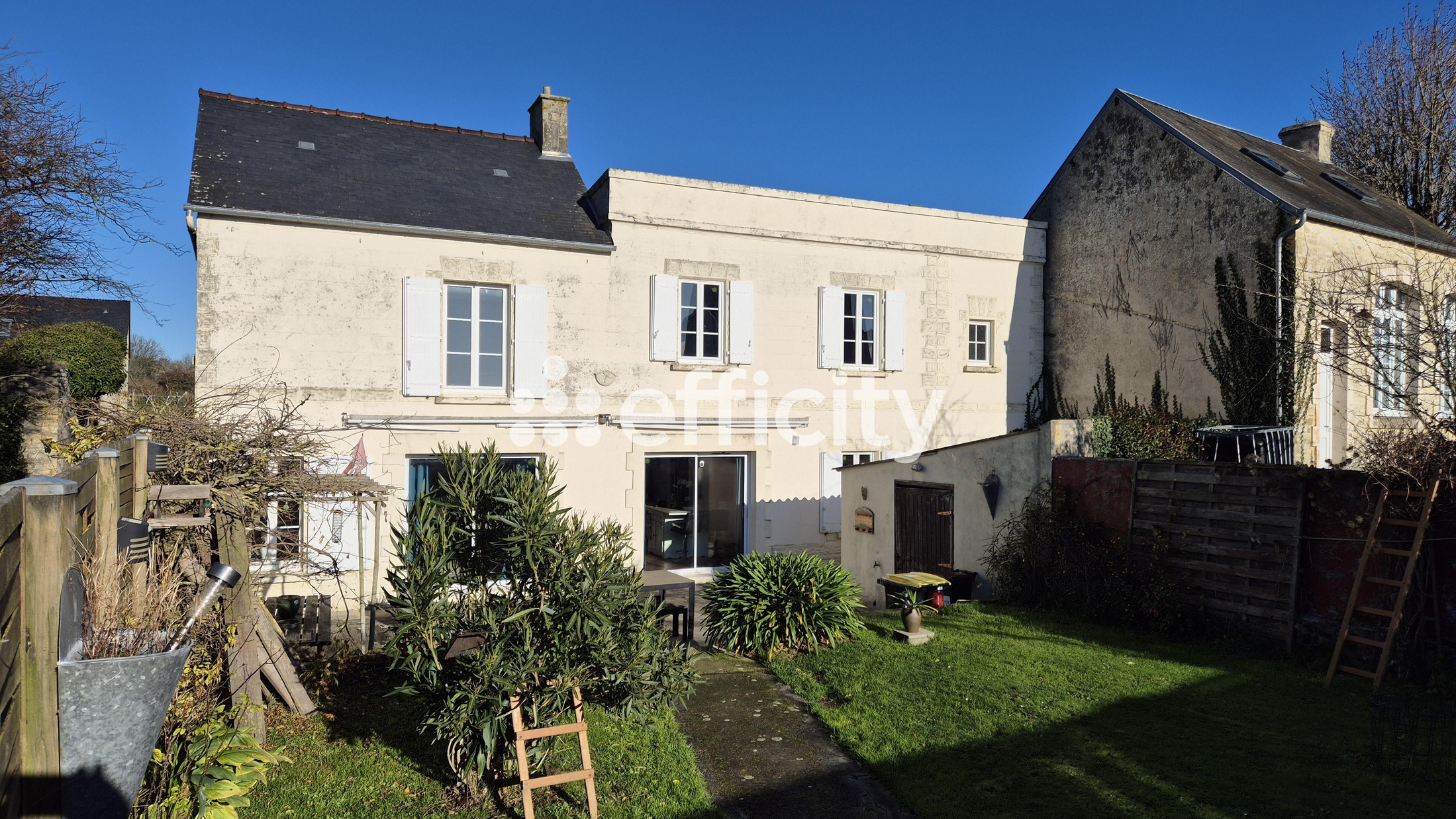 maison 5 pièces - 110m2 à Longues-sur-Mer (14400)