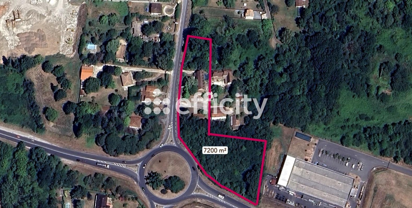 Achat immobilier Maison 7 pièces  252m2 à Bergerac (24100) - Photo n°1