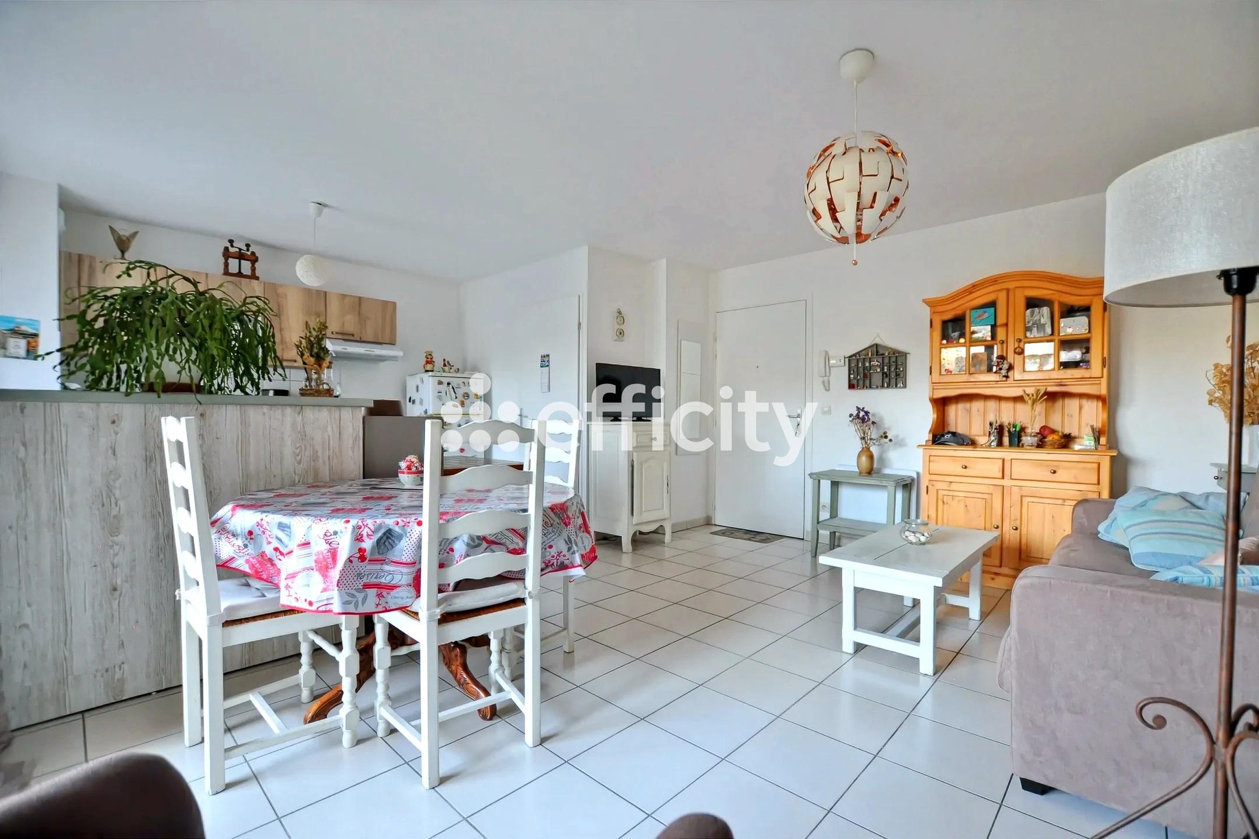 Achat immobilier Appartement 2 pièces  52m2 à Vénissieux (69200) - Photo n°5