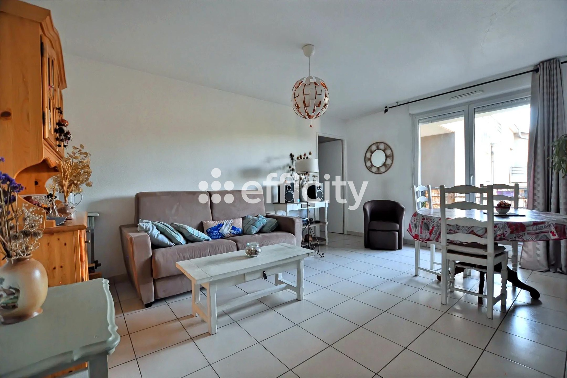 Achat immobilier Appartement 2 pièces  52m2 à Vénissieux (69200) - Photo n°6