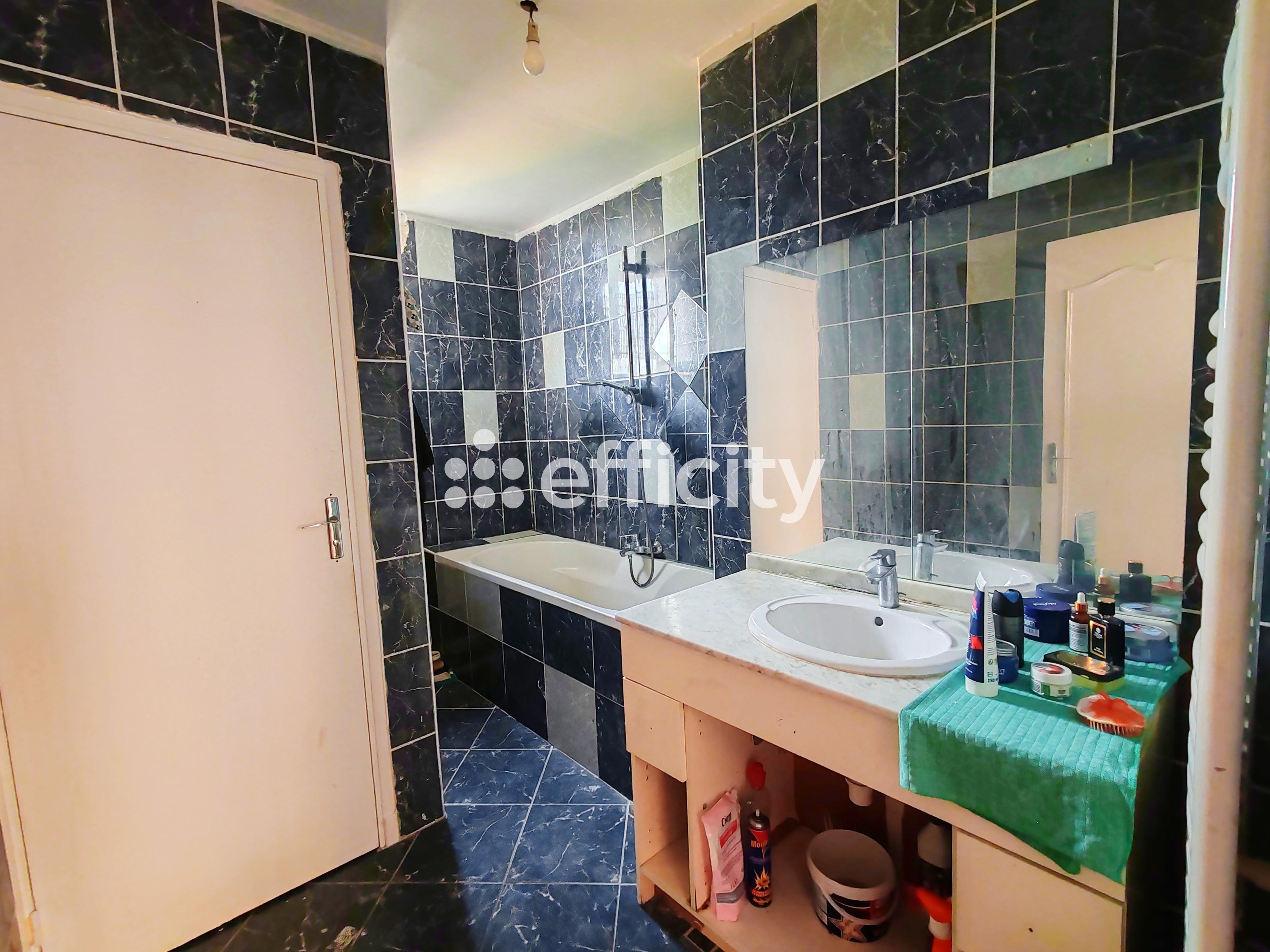 Achat immobilier Appartement 4 pièces  80m2 à Marseille (13015) - Photo n°7