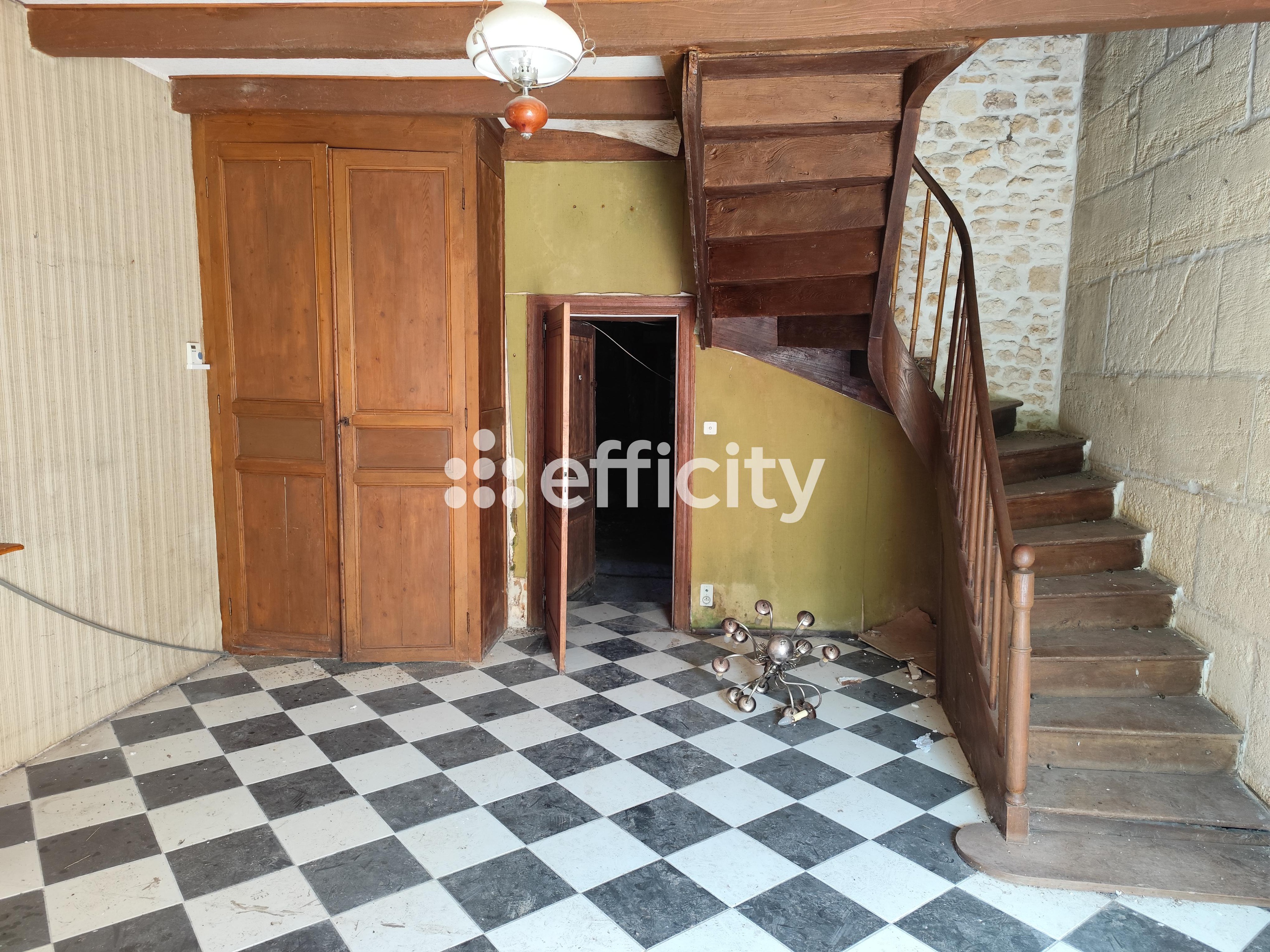 Achat immobilier Maison 10 pièces  226m2 à Val-de-Cognac (16370) - Photo n°4