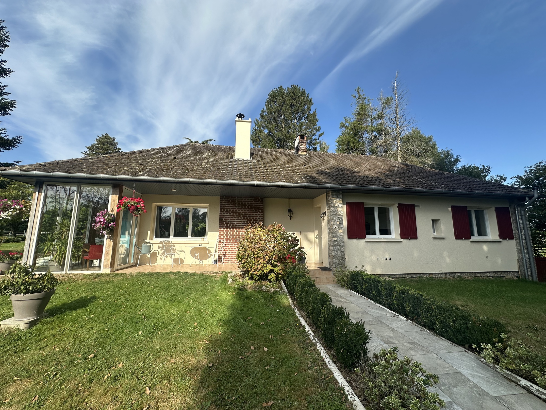 maison 5 pièces - 142m2 à Beuzeville (27210)