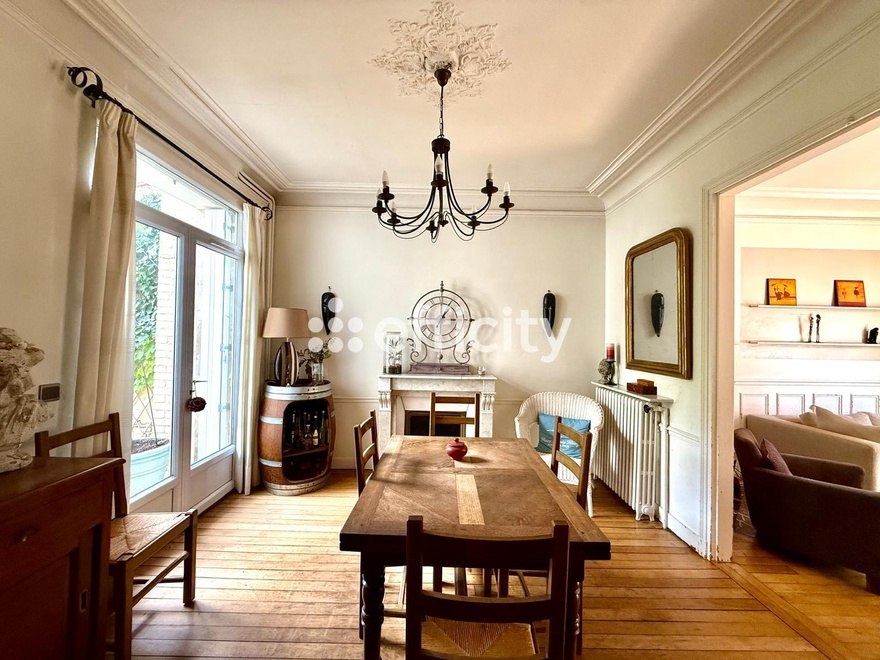 maison 7 pièces - 130m2 à Mantes-la-Jolie (78200)