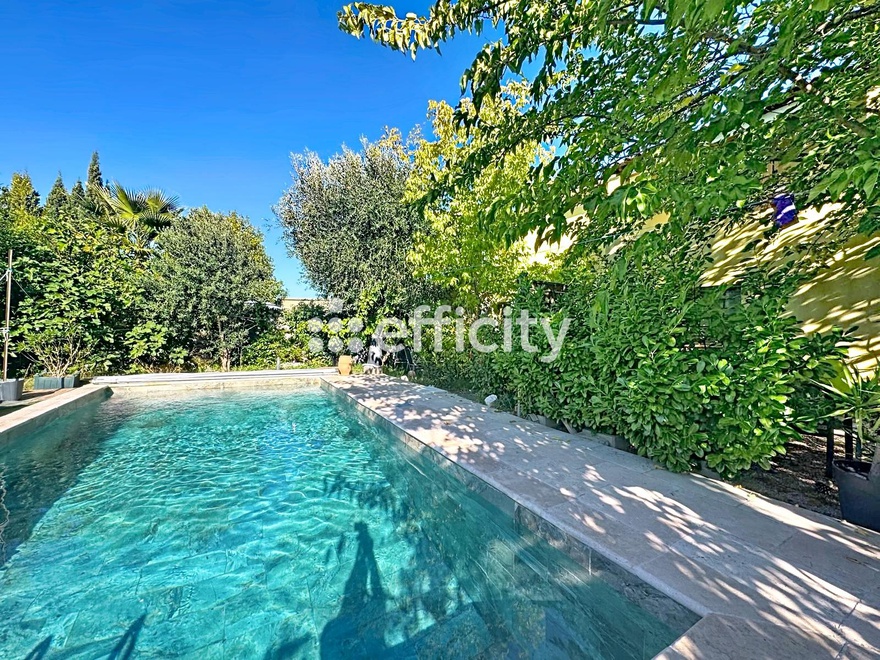 maison 5 pièces - 140m2 à Saint-Cannat (13760)