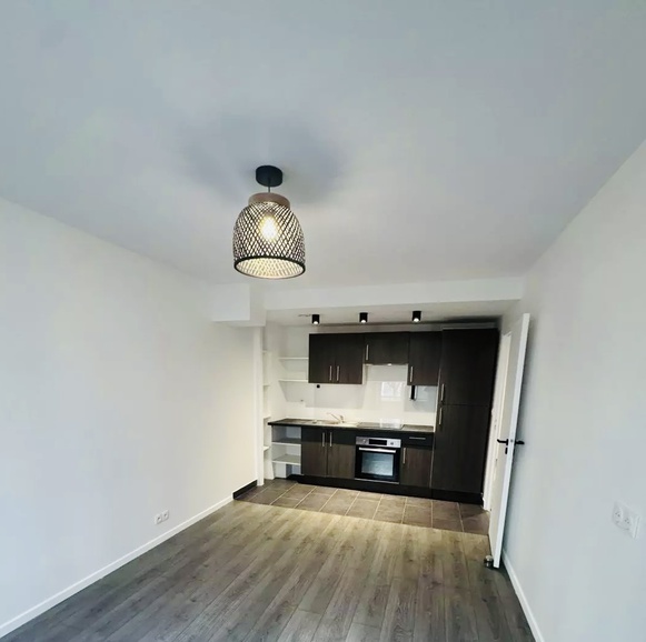 appartement 2 pièces - 55m2 à Paris (75020)