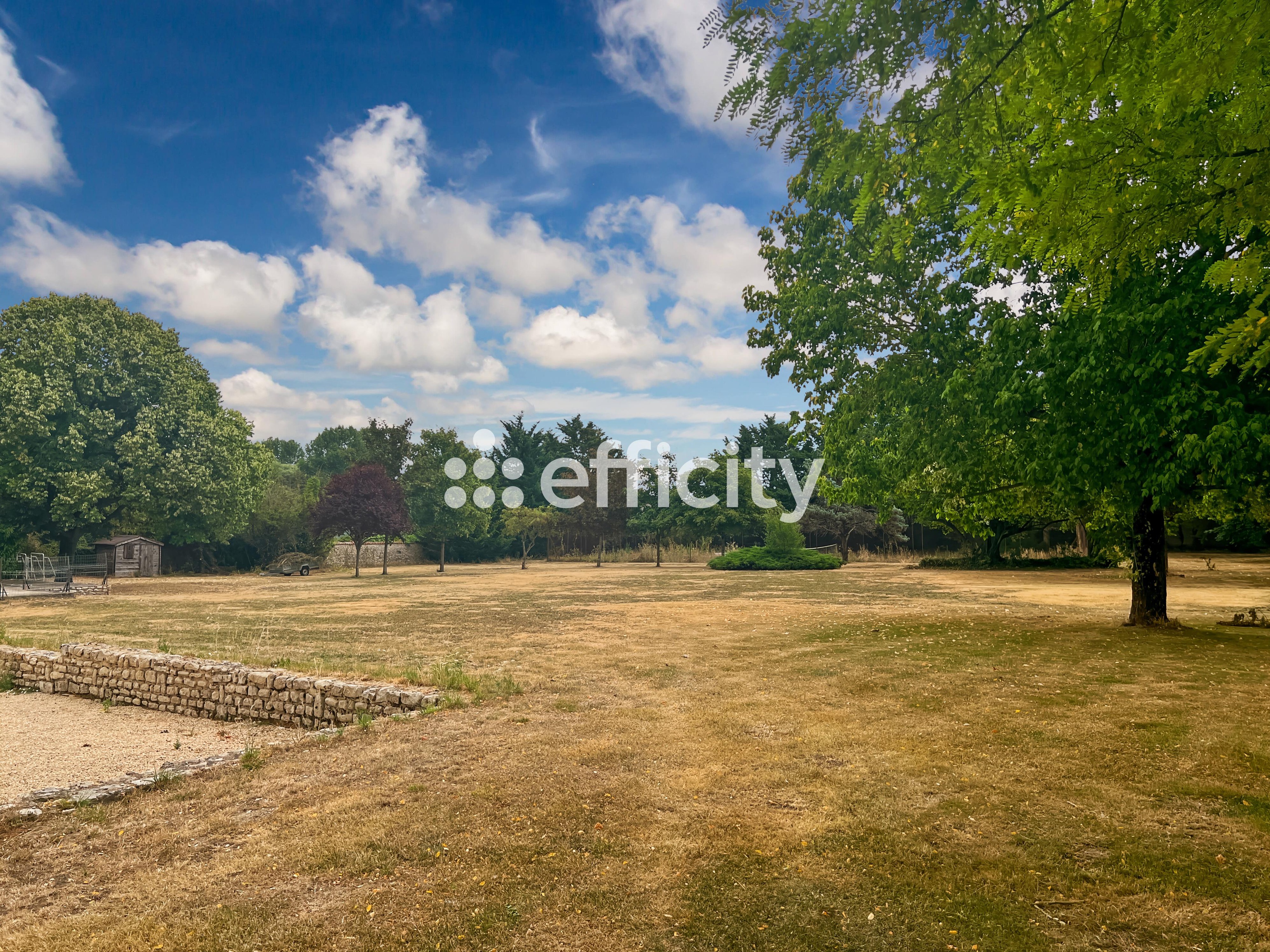 Achat immobilier Maison 16 pièces  436m2 à Angliers (17540) - Photo n°28