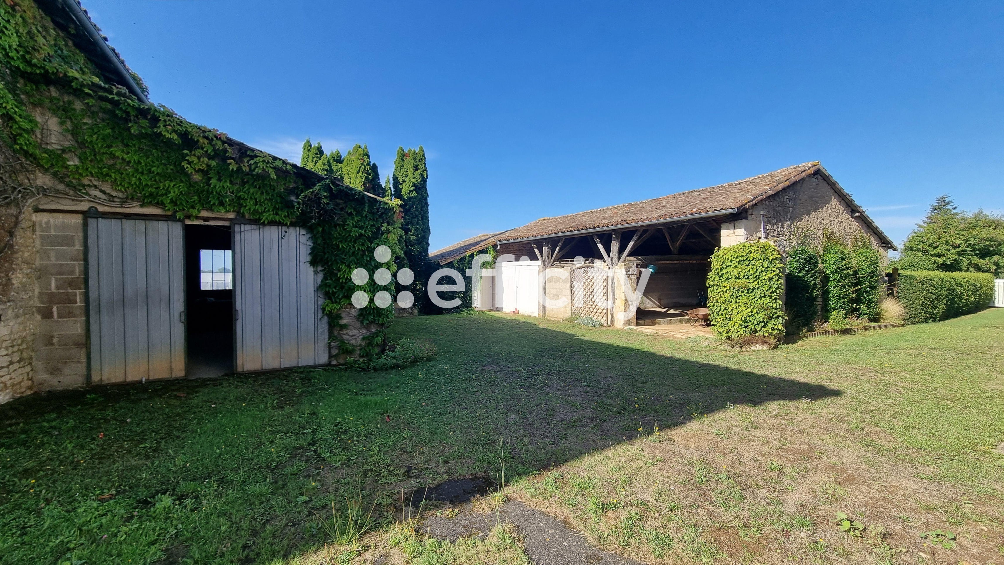 Achat immobilier Maison 5 pièces  206m2 à Villefagnan (16240) - Photo n°6