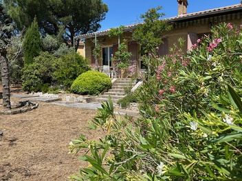 maison 6 pièces - 150m2 à Caumont-sur-Durance (84510)