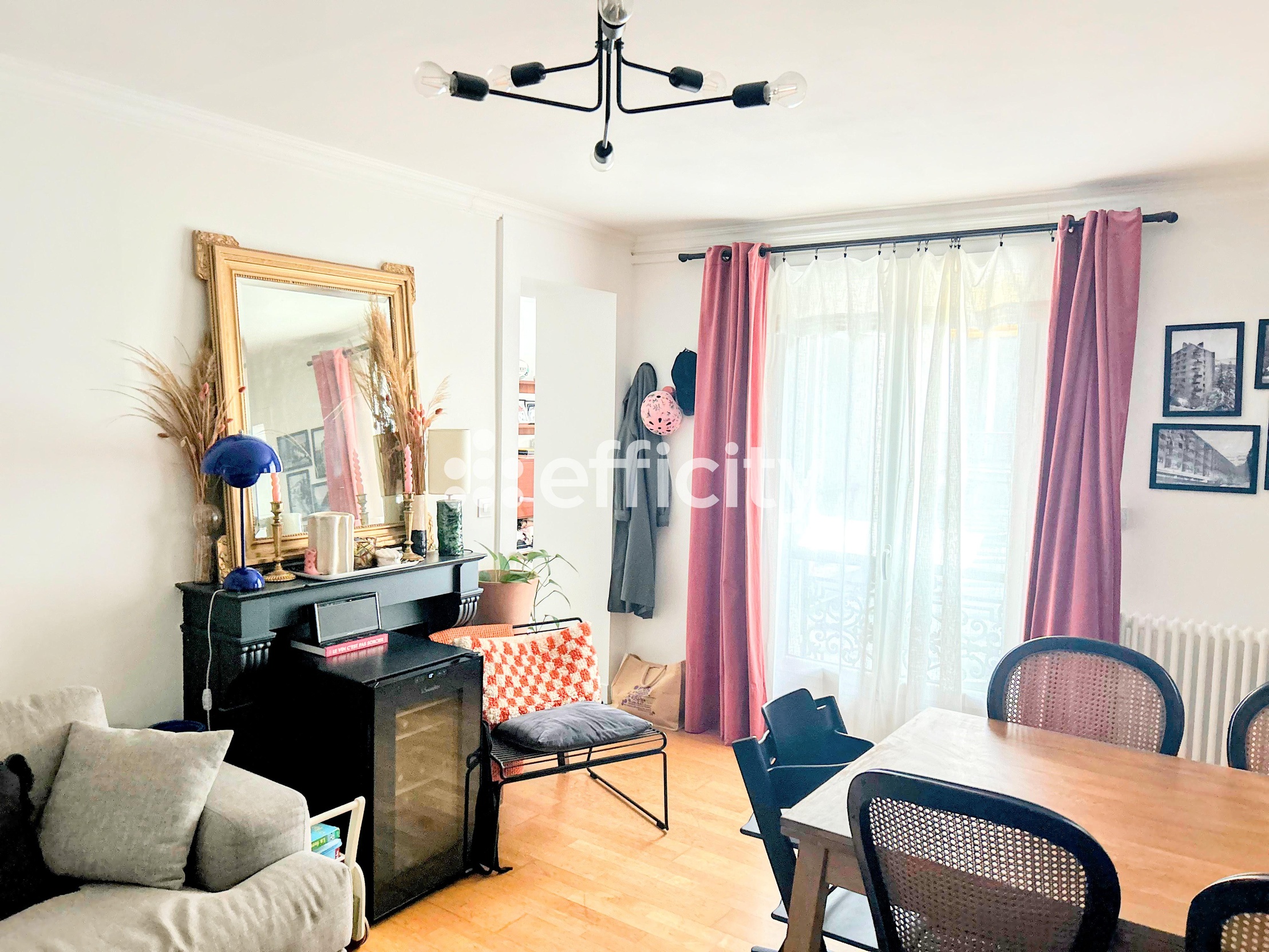 appartement 3 pièces - 61m2 à Paris (75010)