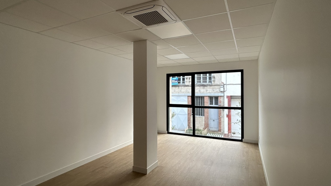 local commercial  - 21m2 à Saint-Symphorien-sur-Coise (69590)