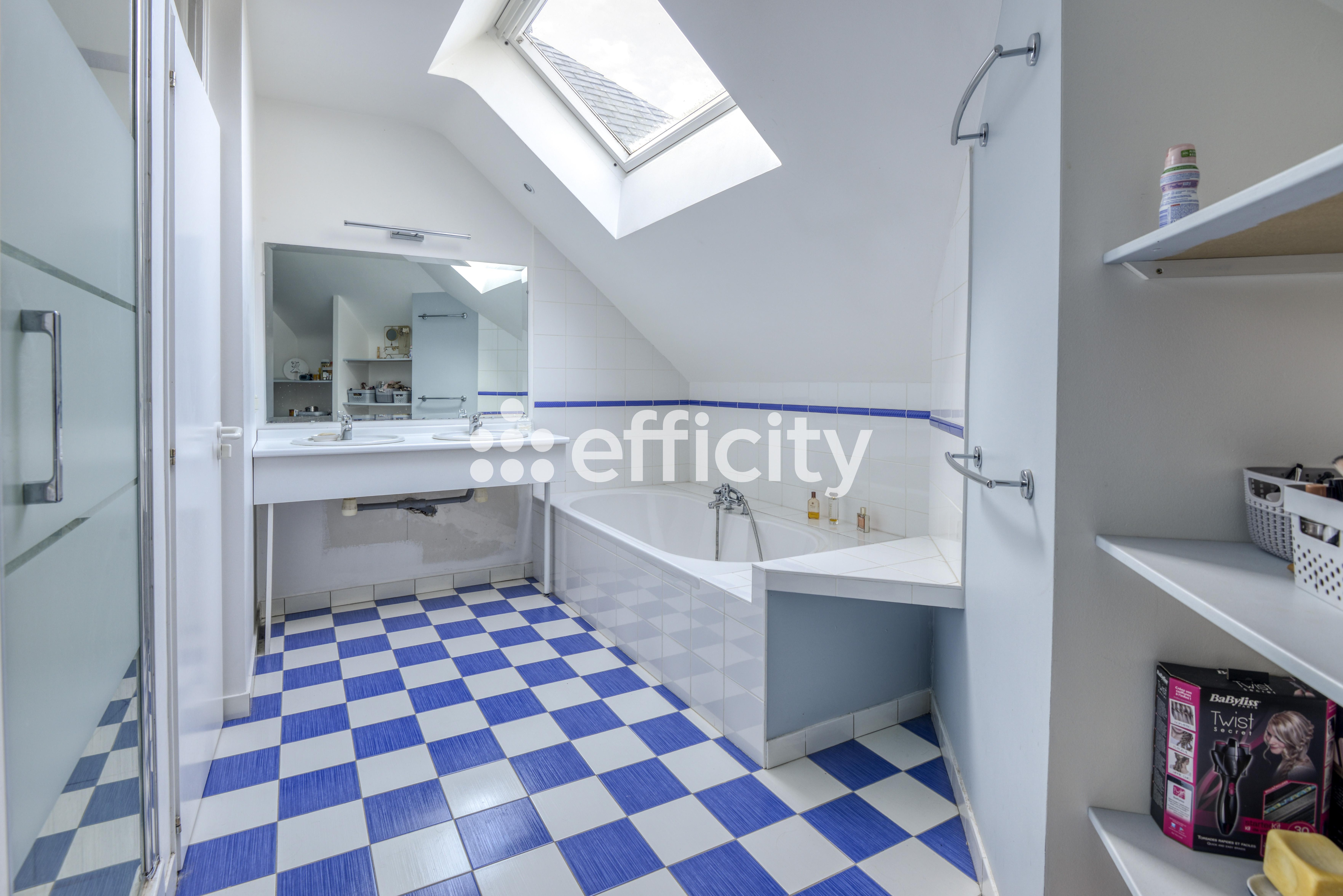 Achat immobilier Maison 9 pièces  255m2 à Carquefou (44470) - Photo n°16