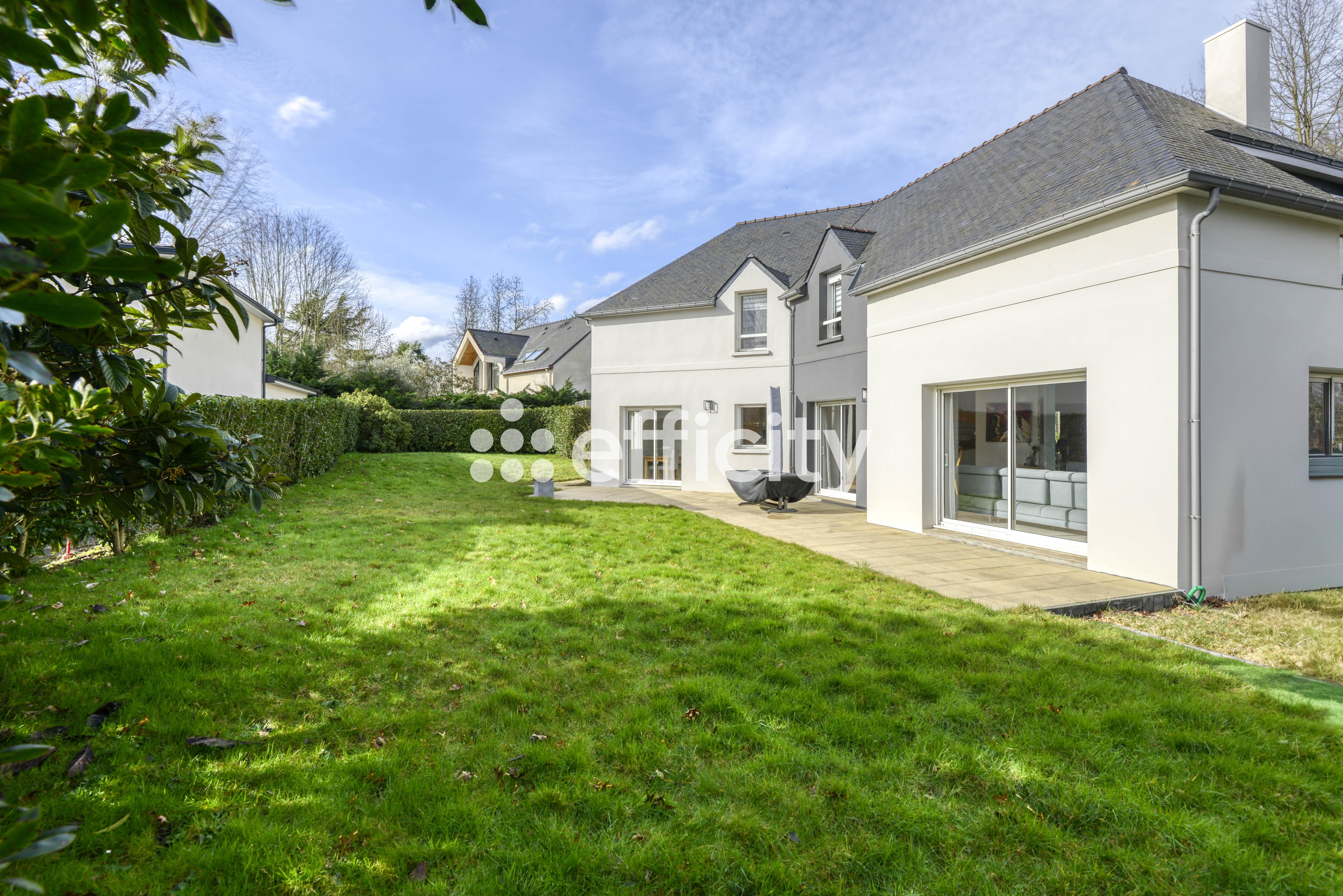 Achat immobilier Maison 9 pièces  255m2 à Carquefou (44470) - Photo n°18