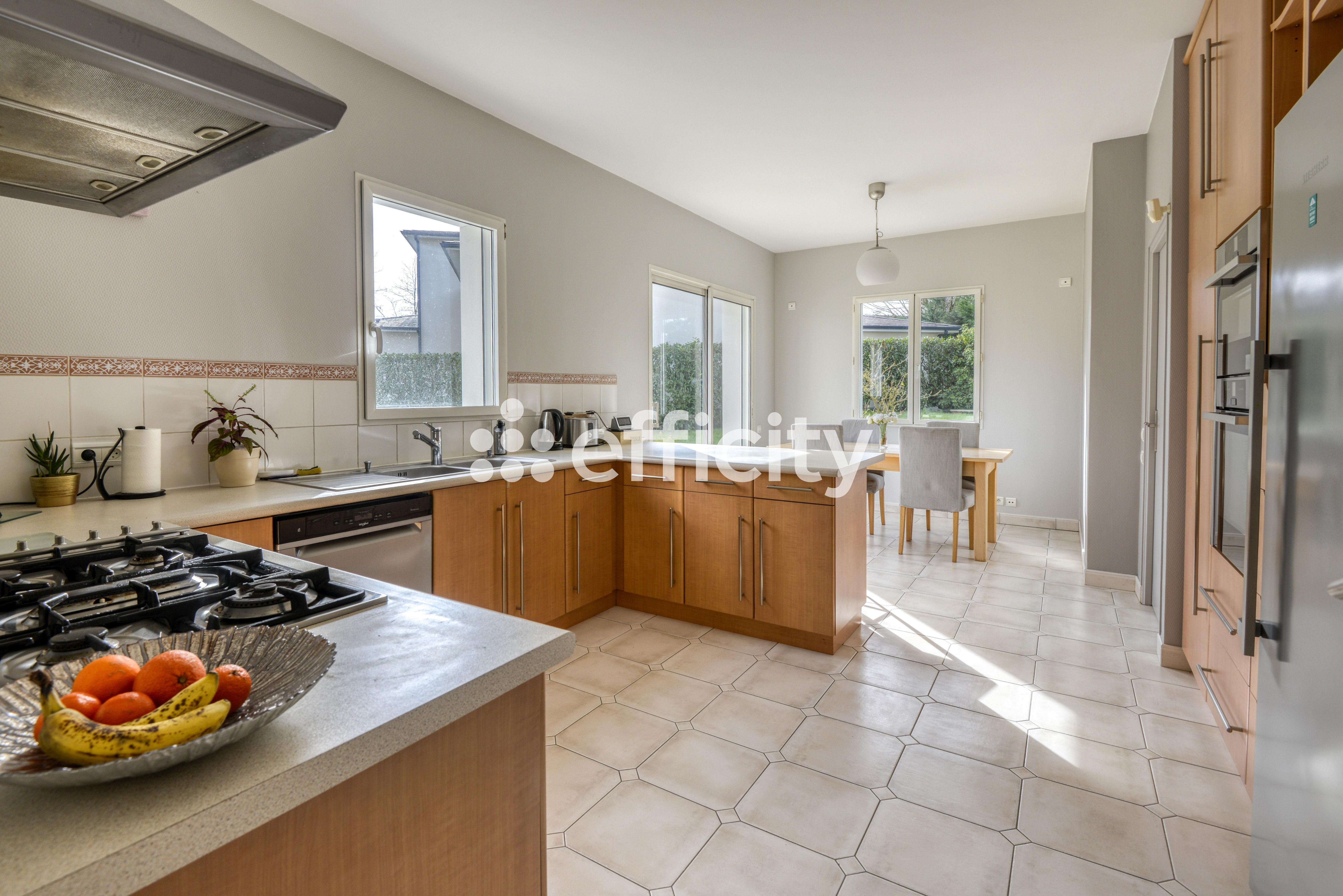 Achat immobilier Maison 9 pièces  255m2 à Carquefou (44470) - Photo n°8