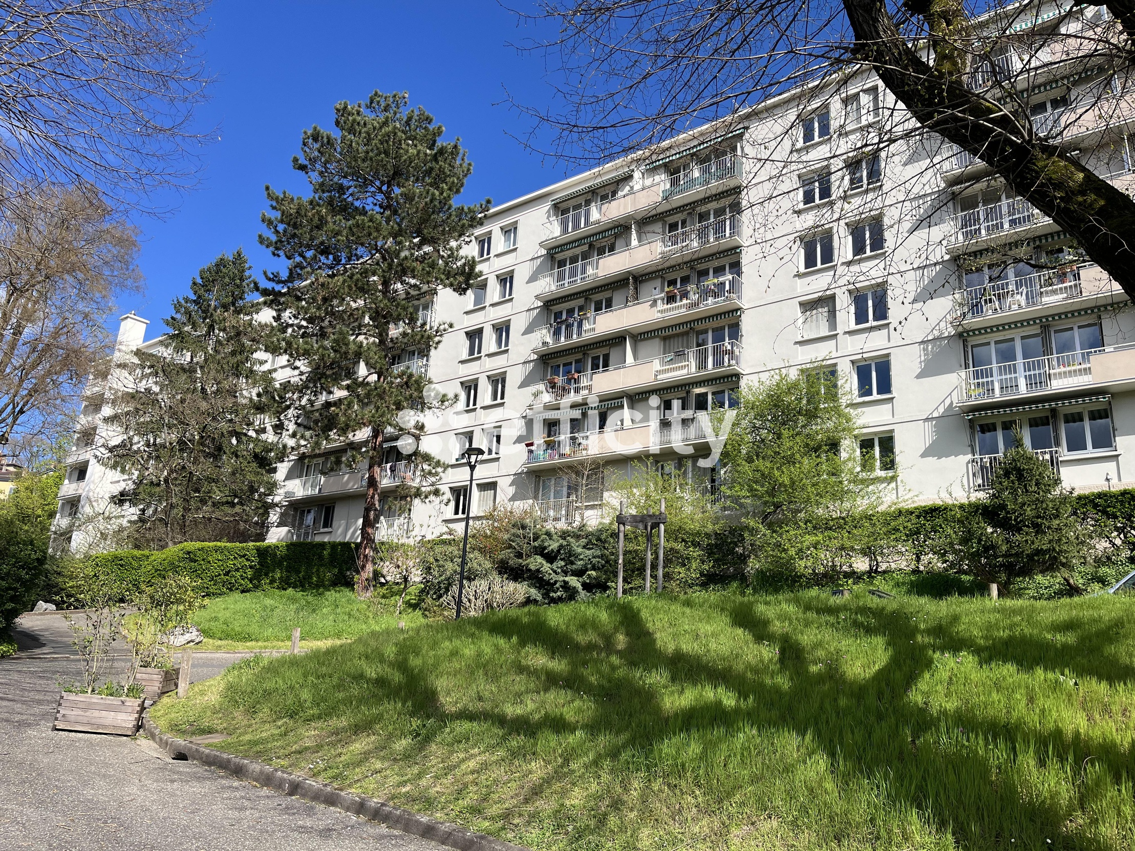 appartement 3 pièces - 71m2 à Caluire-et-Cuire (69300)