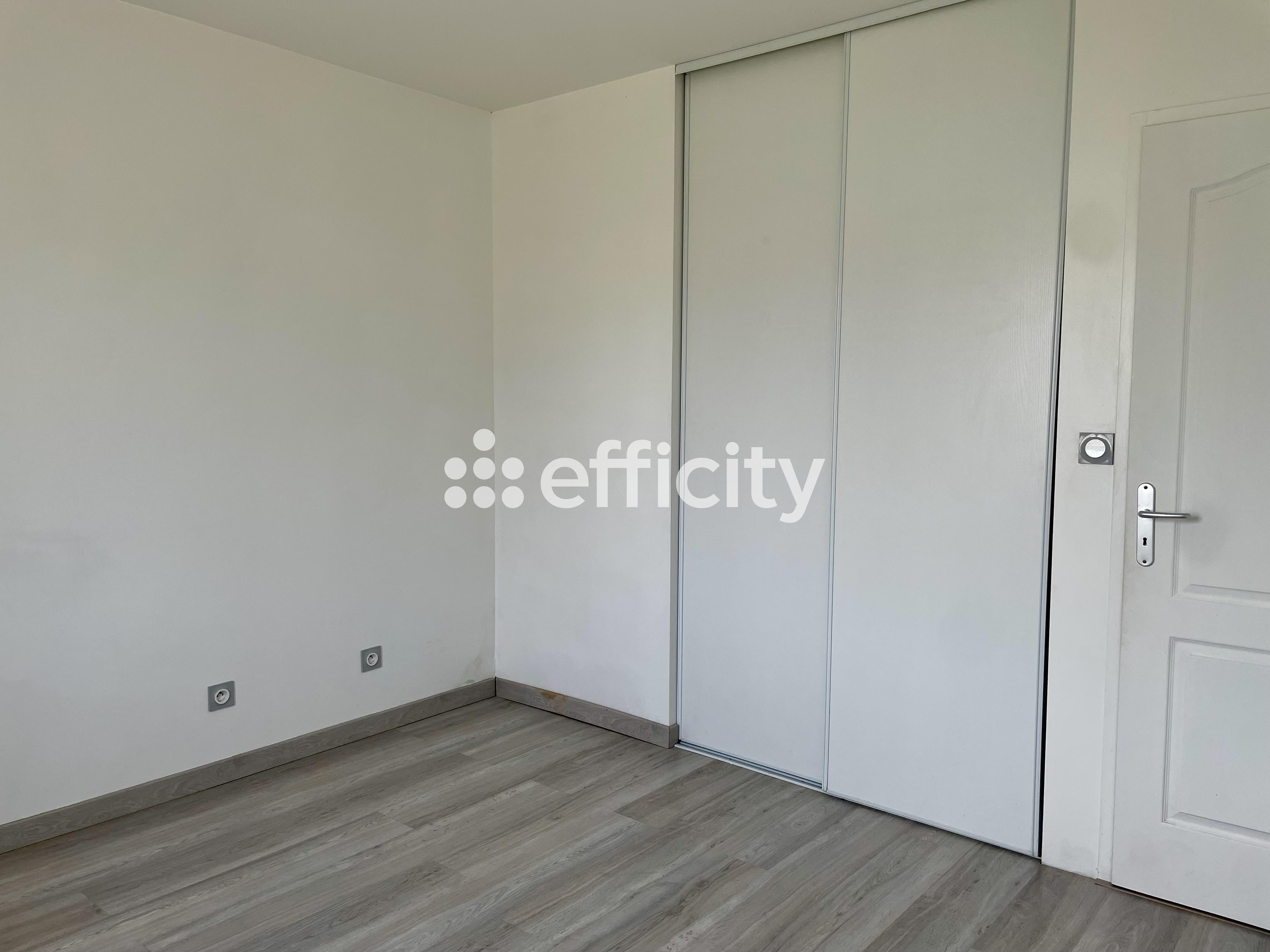 Achat immobilier Maison 4 pièces  91m2 à Étaules (17750) - Photo n°8