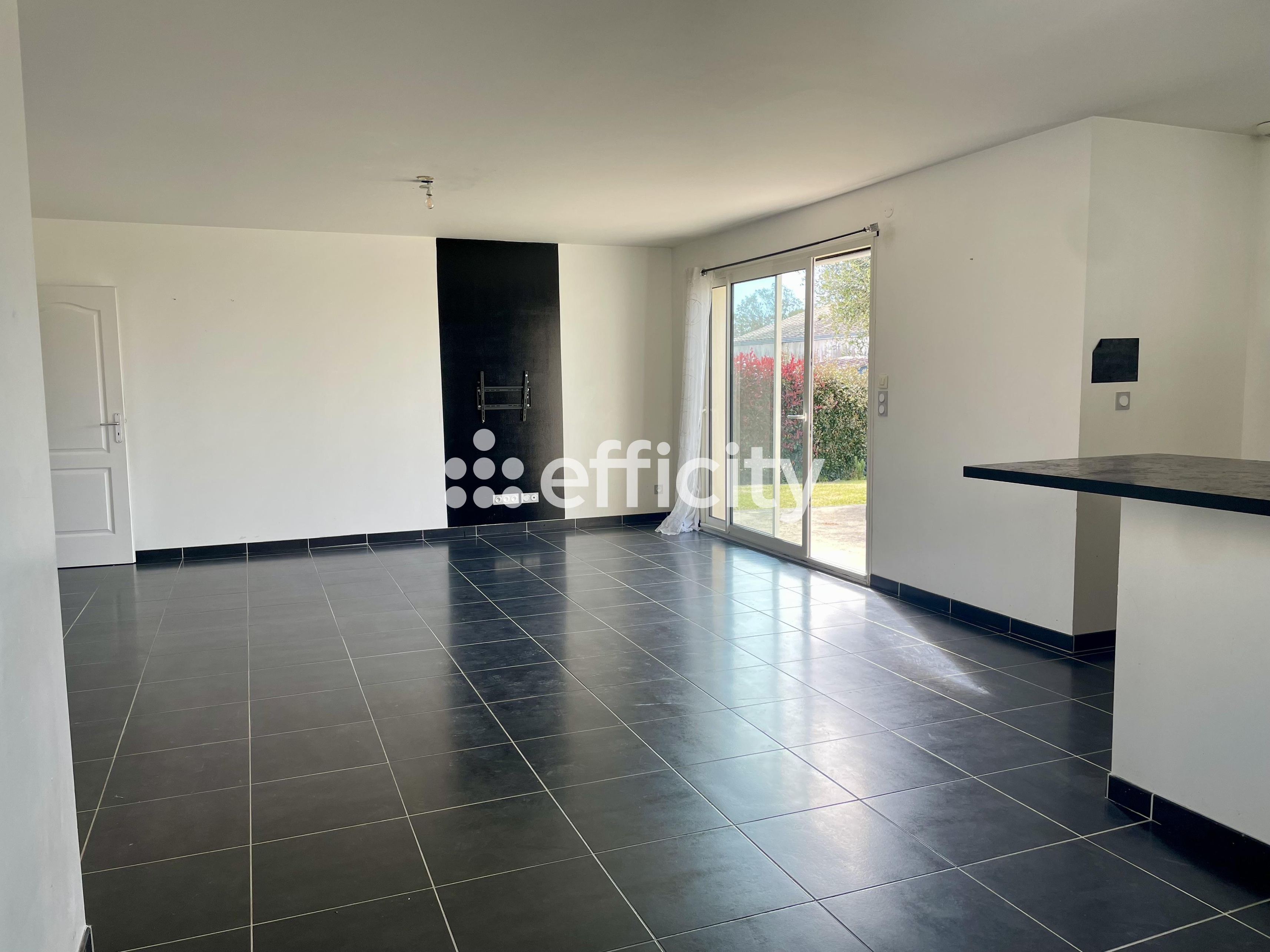 Achat immobilier Maison 4 pièces  91m2 à Étaules (17750) - Photo n°4