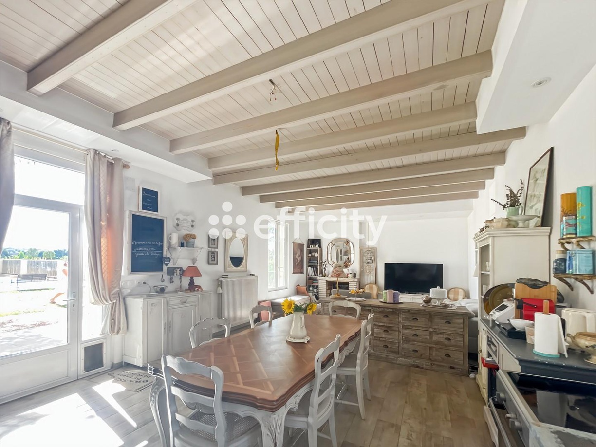 Achat immobilier Maison 5 pièces  113m2 à Saint-Laurent-des-Vignes (24100) - Photo n°5