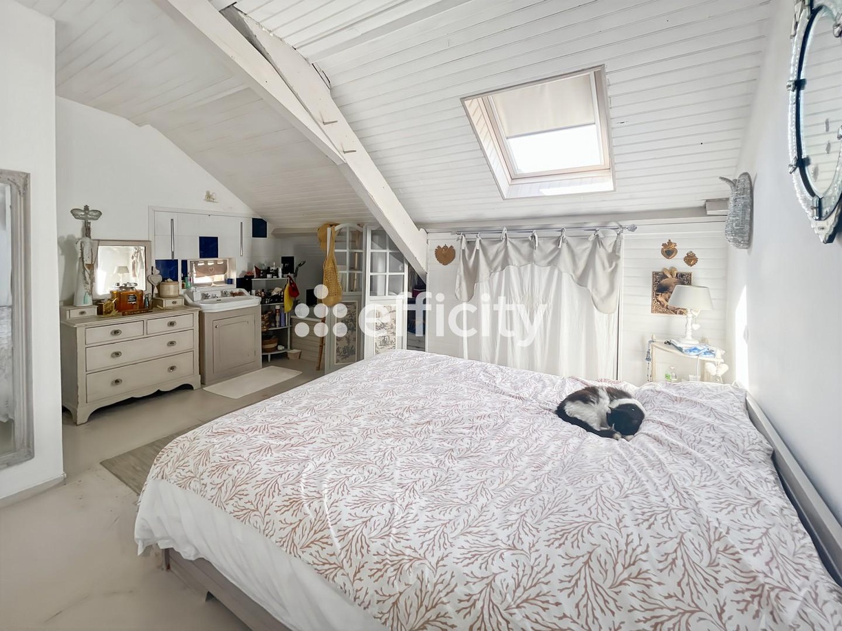 Achat immobilier Maison 5 pièces  113m2 à Saint-Laurent-des-Vignes (24100) - Photo n°7