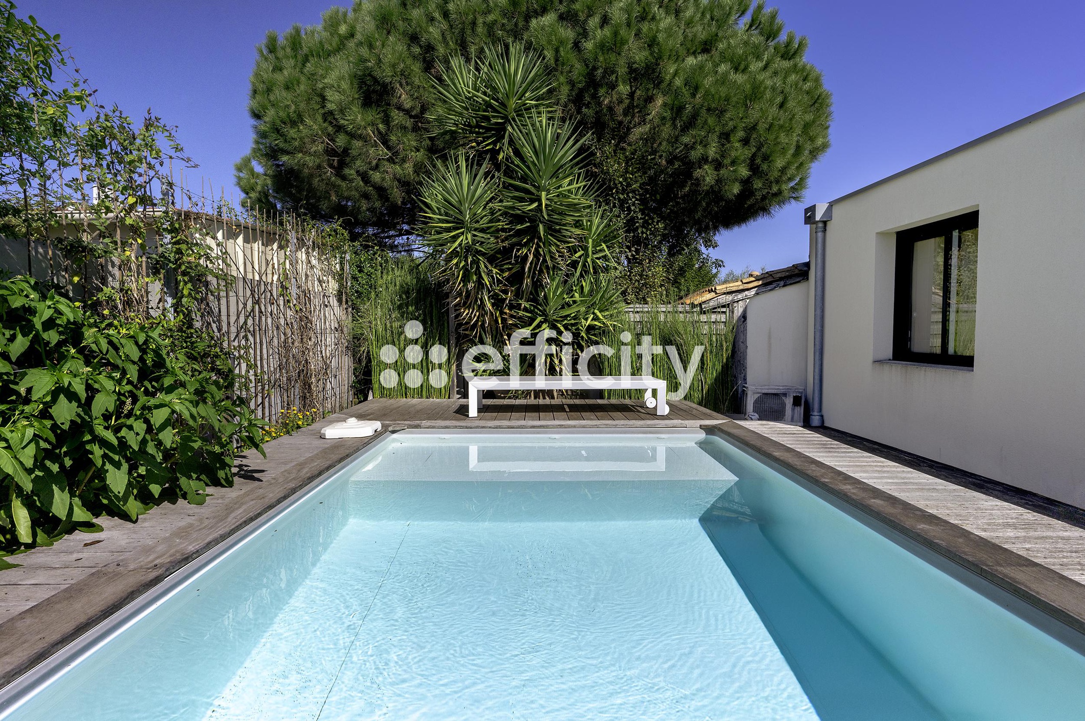 Achat immobilier Maison 6 pièces  202m2 à Le Bouscat (33110) - Photo n°1