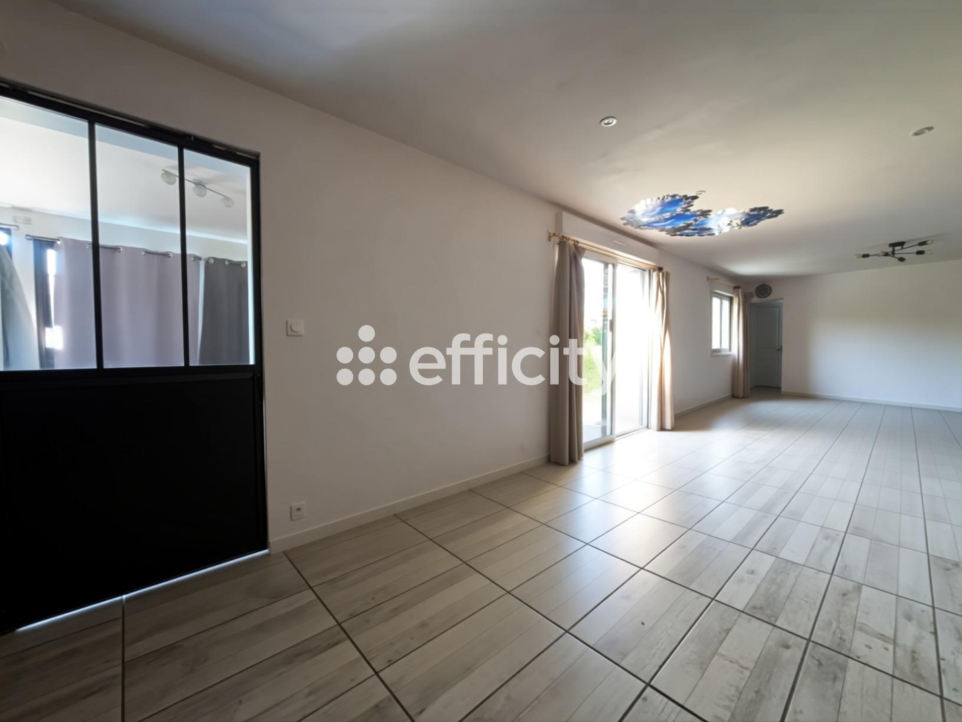 Achat immobilier Maison 5 pièces  192m2 à La Plaine-sur-Mer (44770) - Photo n°5