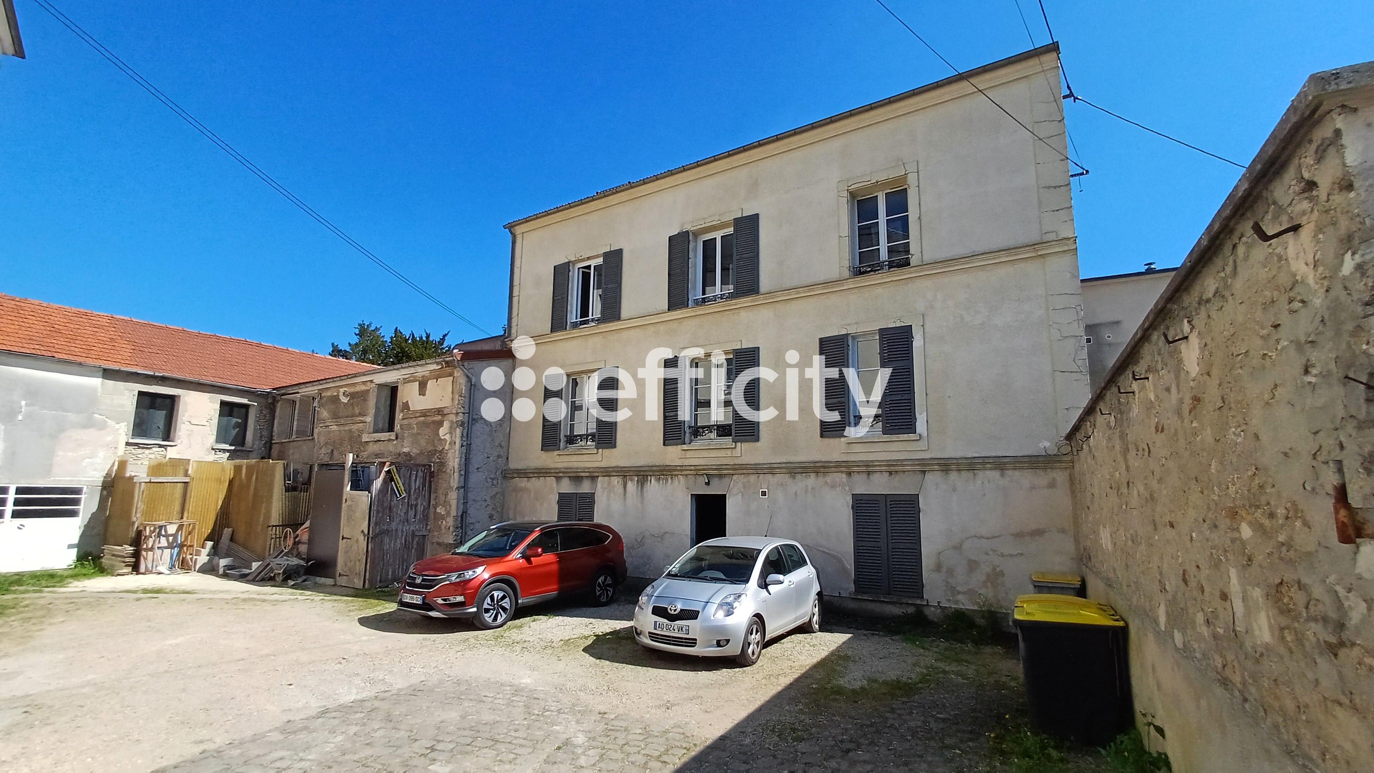 Achat immobilier Immeuble 12 pièces  237m2 à Château-Thierry (02400) - Photo n°1