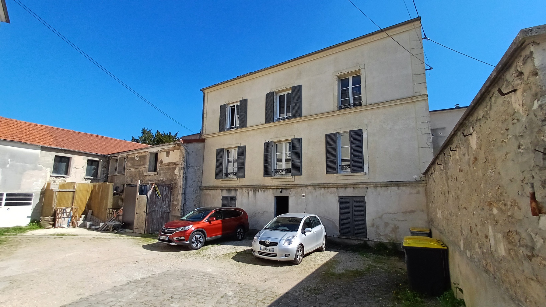 immeuble 12 pièces - 237m2 à Château-Thierry (02400)