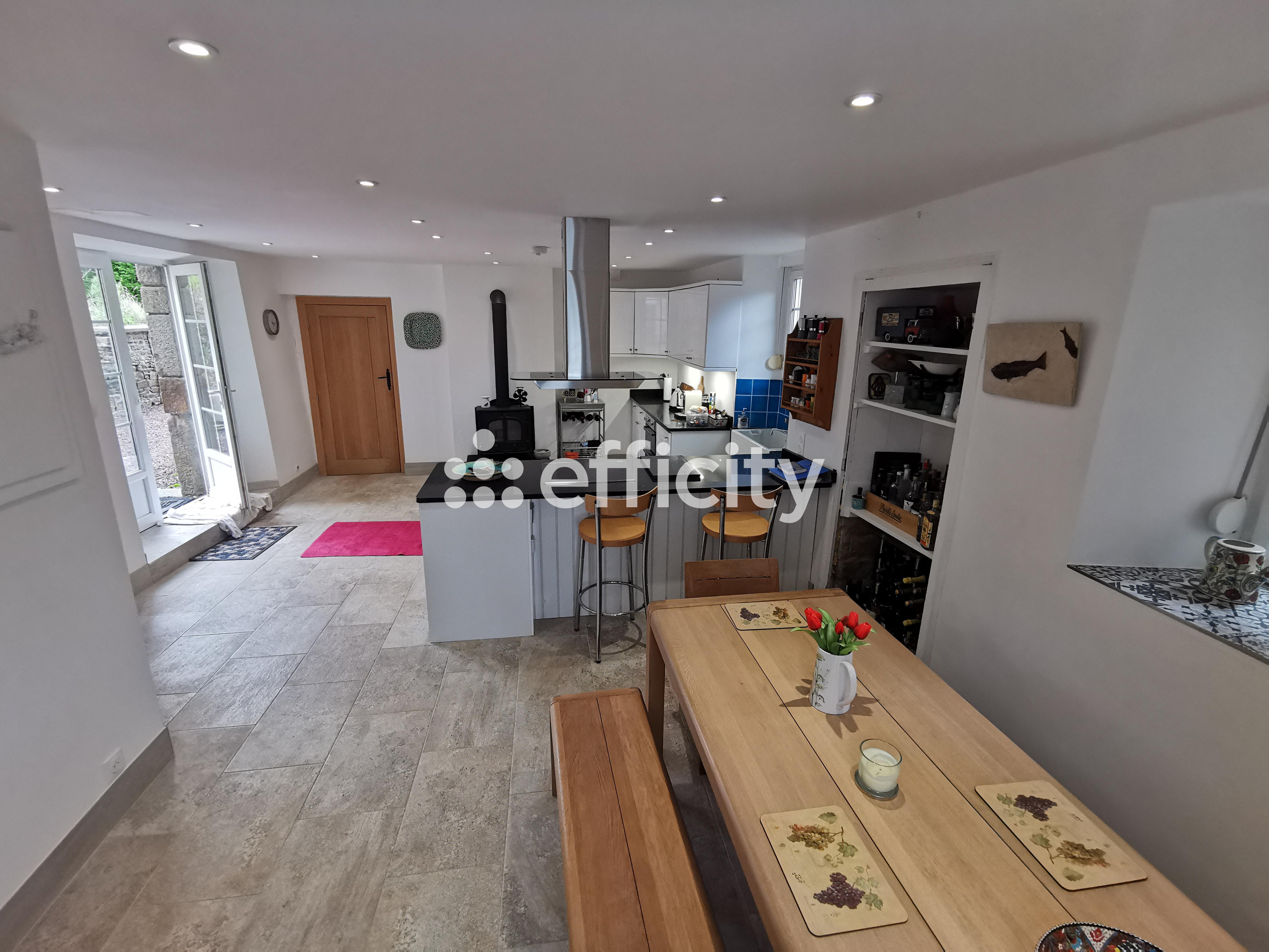 Achat immobilier Maison 6 pièces  125m2 à Tessy-Bocage (50420) - Photo n°6