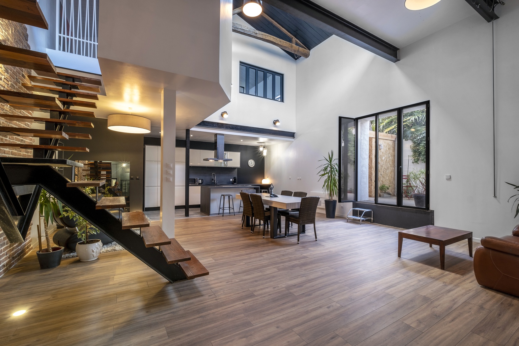 maison 5 pièces - 185m2 à Saint-Xandre (17138)