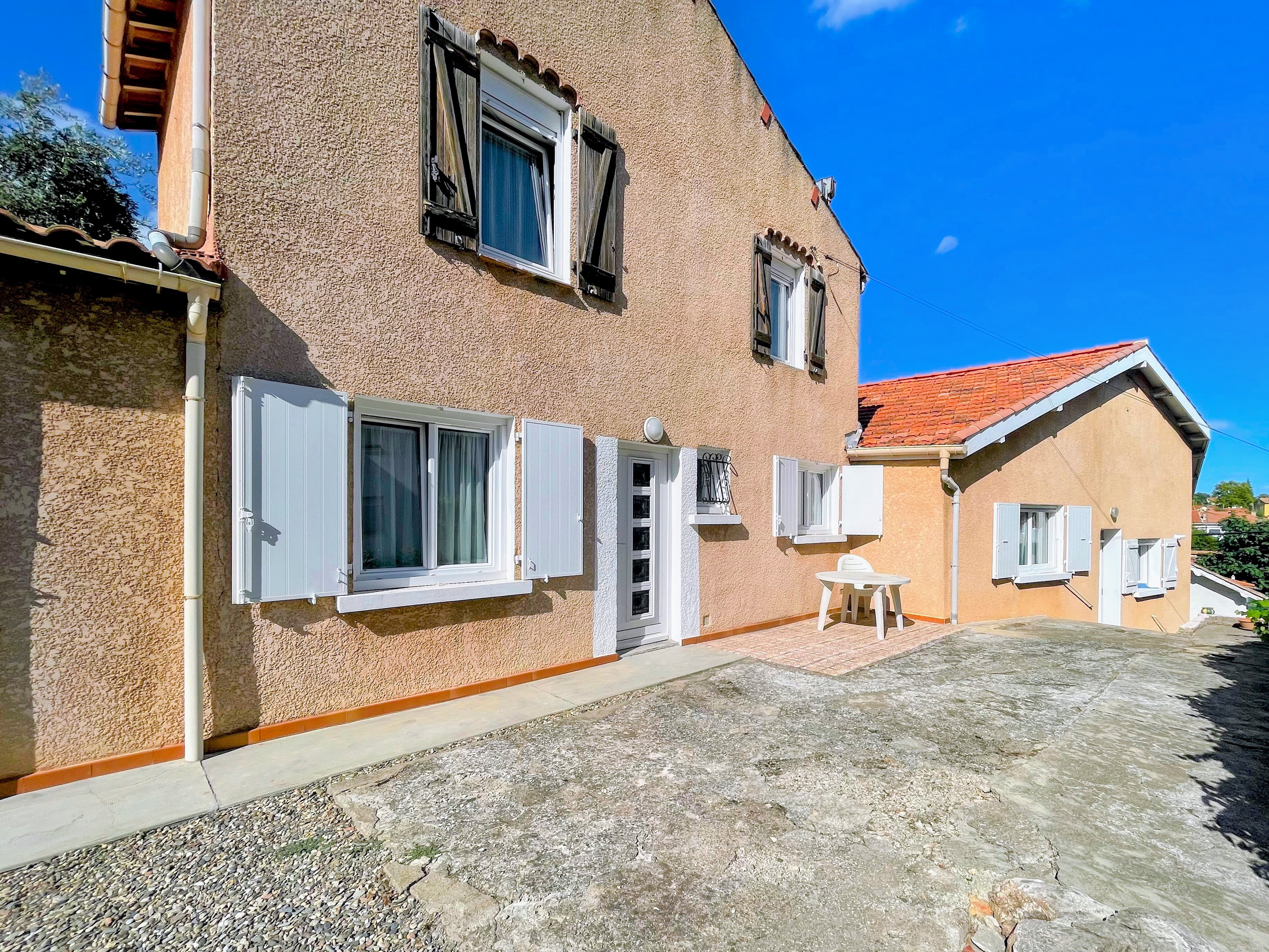 Maison 6 pièces 155 m² · à Béziers · 155 m² · 250 000 €