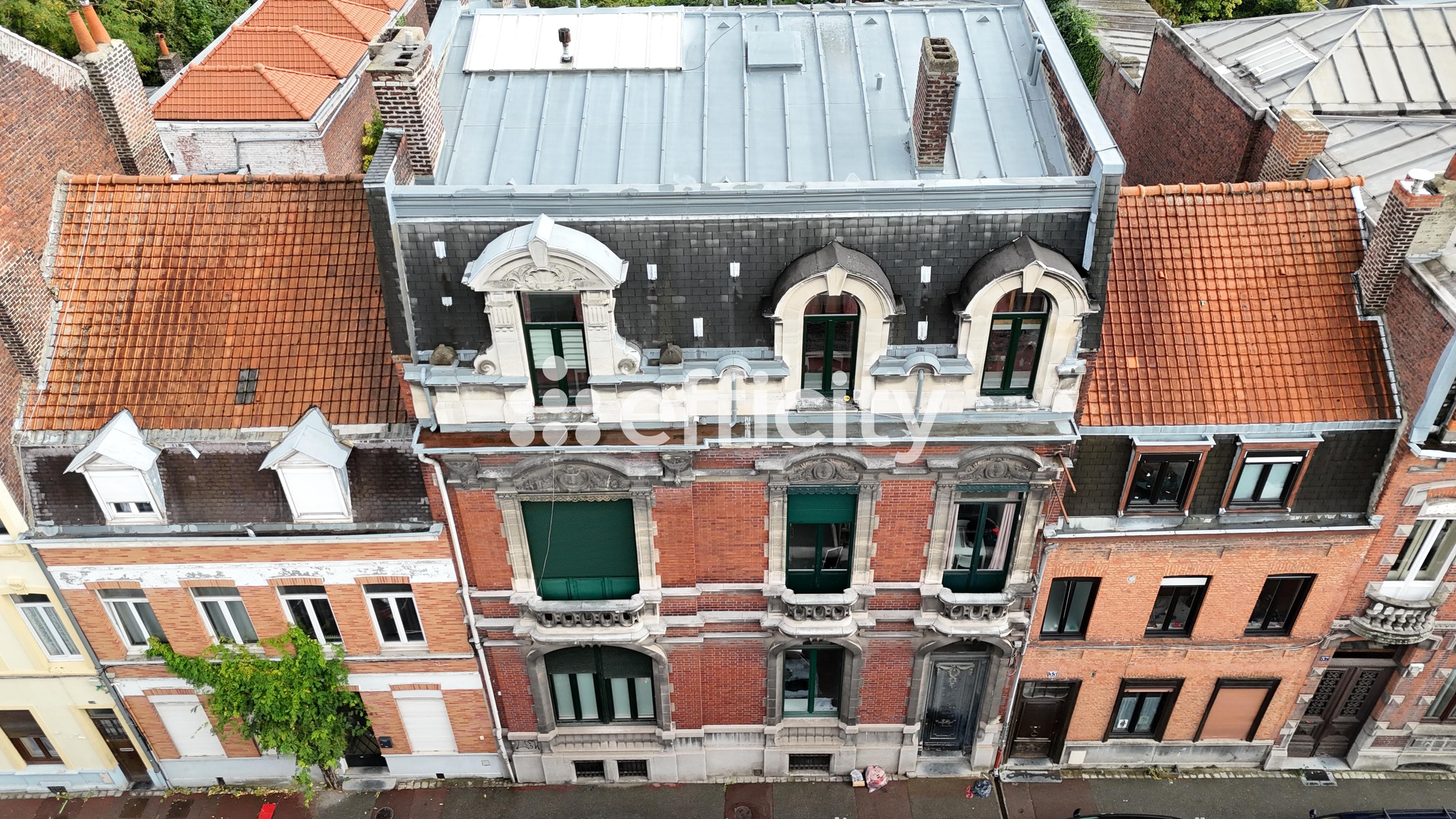 immeuble 9 pièces - 650m2 à Roubaix (59100)