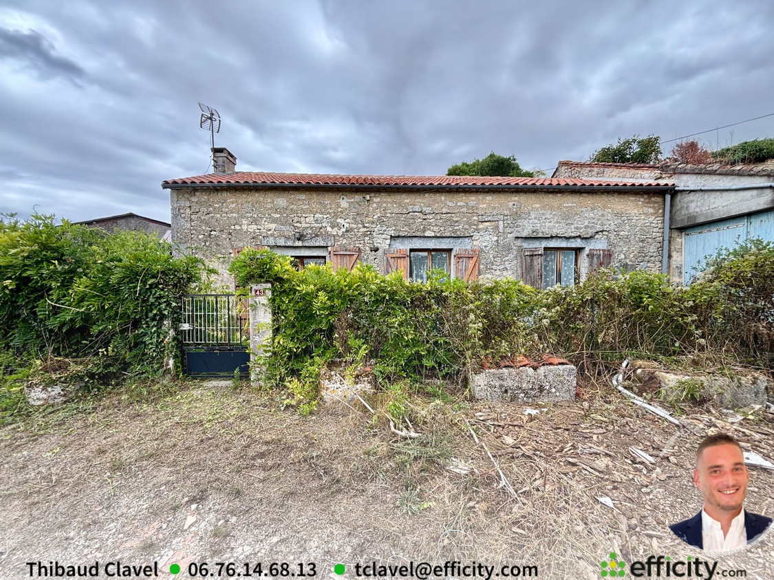 immeuble 5 pièces - 211m2 à Champniers (16430)