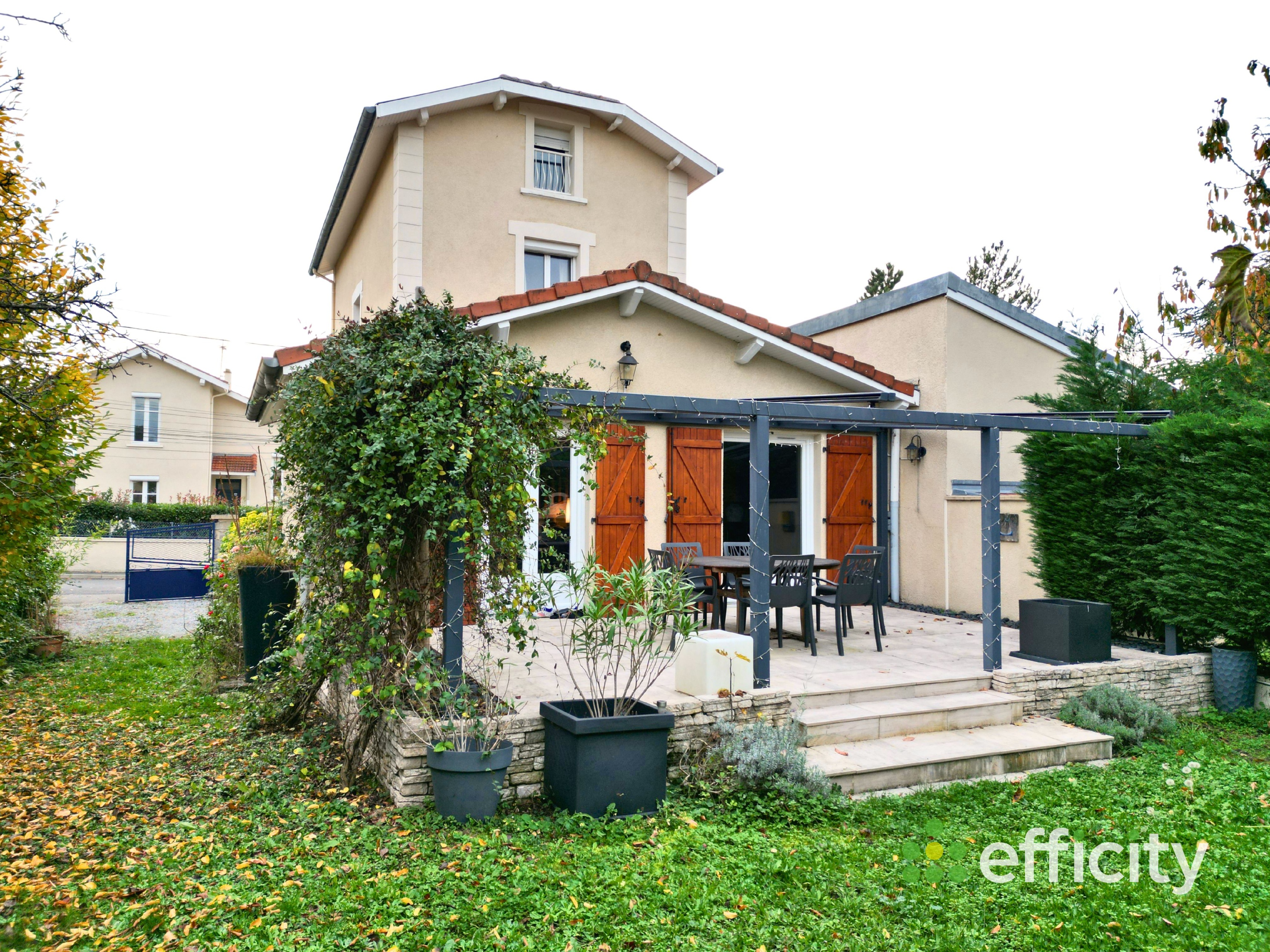 Achat immobilier Maison 5 pièces  110m2 à Lorette (42420) - Photo n°1