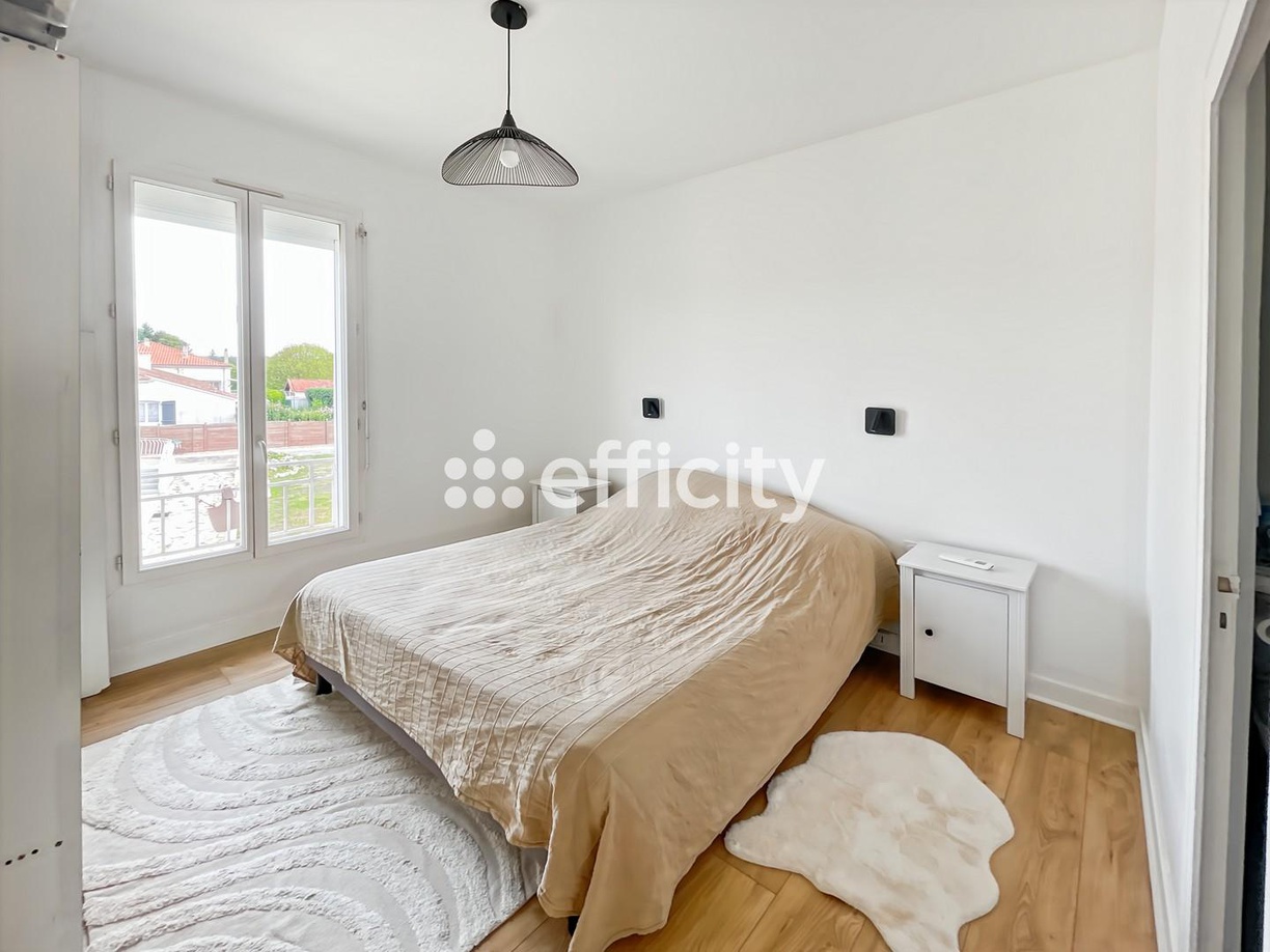 Achat immobilier Maison 7 pièces  180m2 à Saint-Médard-de-Mussidan (24400) - Photo n°13