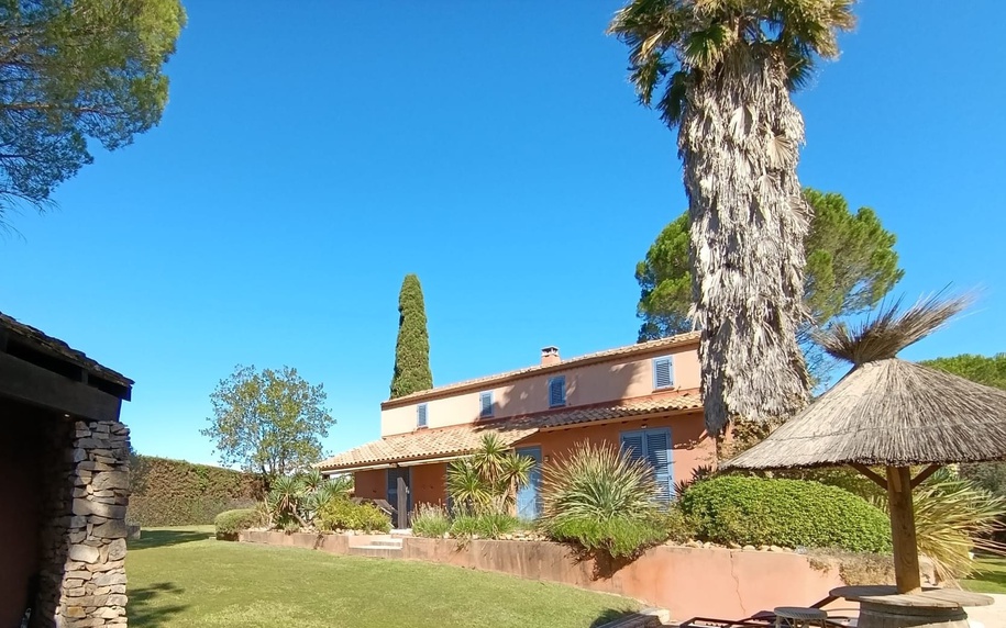 maison 7 pièces - 220m2 à Nîmes (30900)