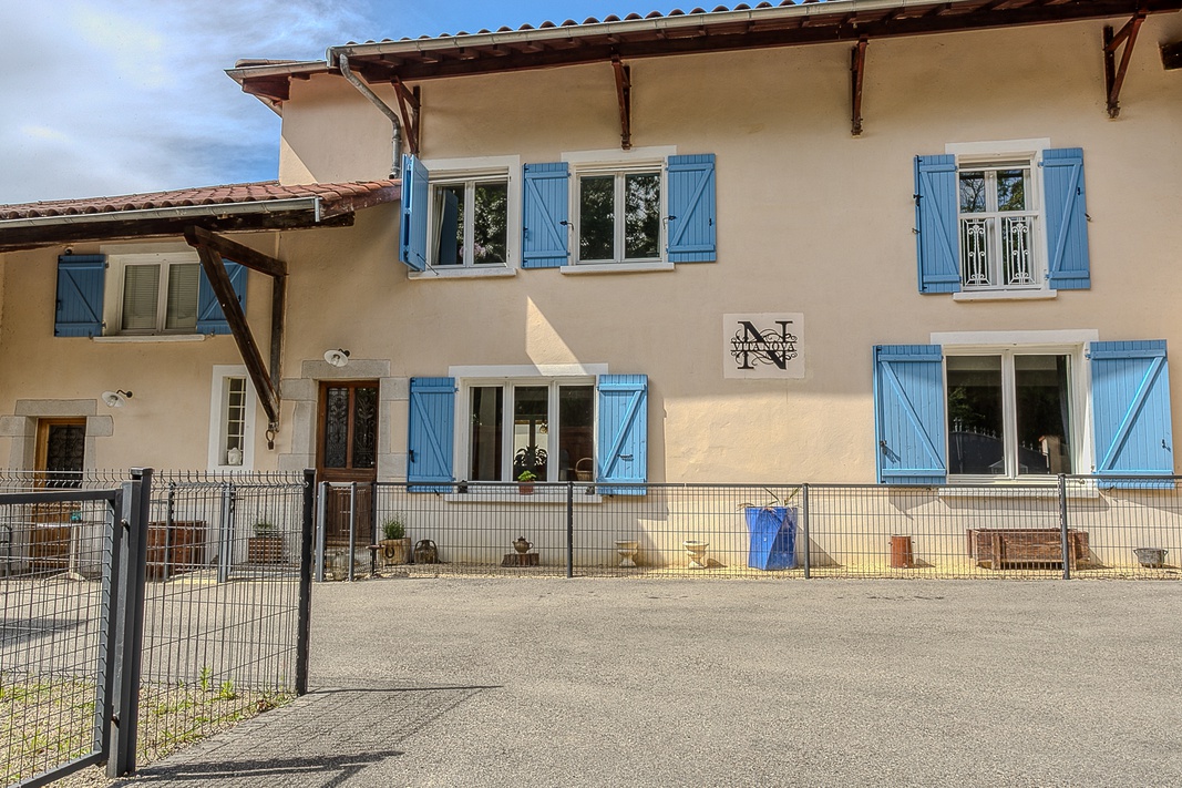 maison 7 pièces - 210,0m2 à Chaponnay (69970)