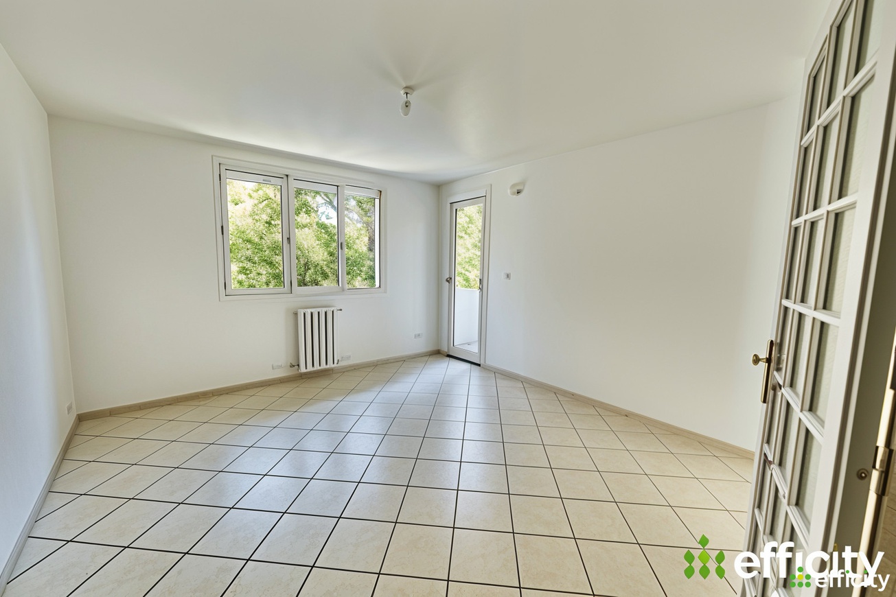 Achat immobilier Appartement 4 pièces  67m2 à Toulon (83000) - Photo n°5