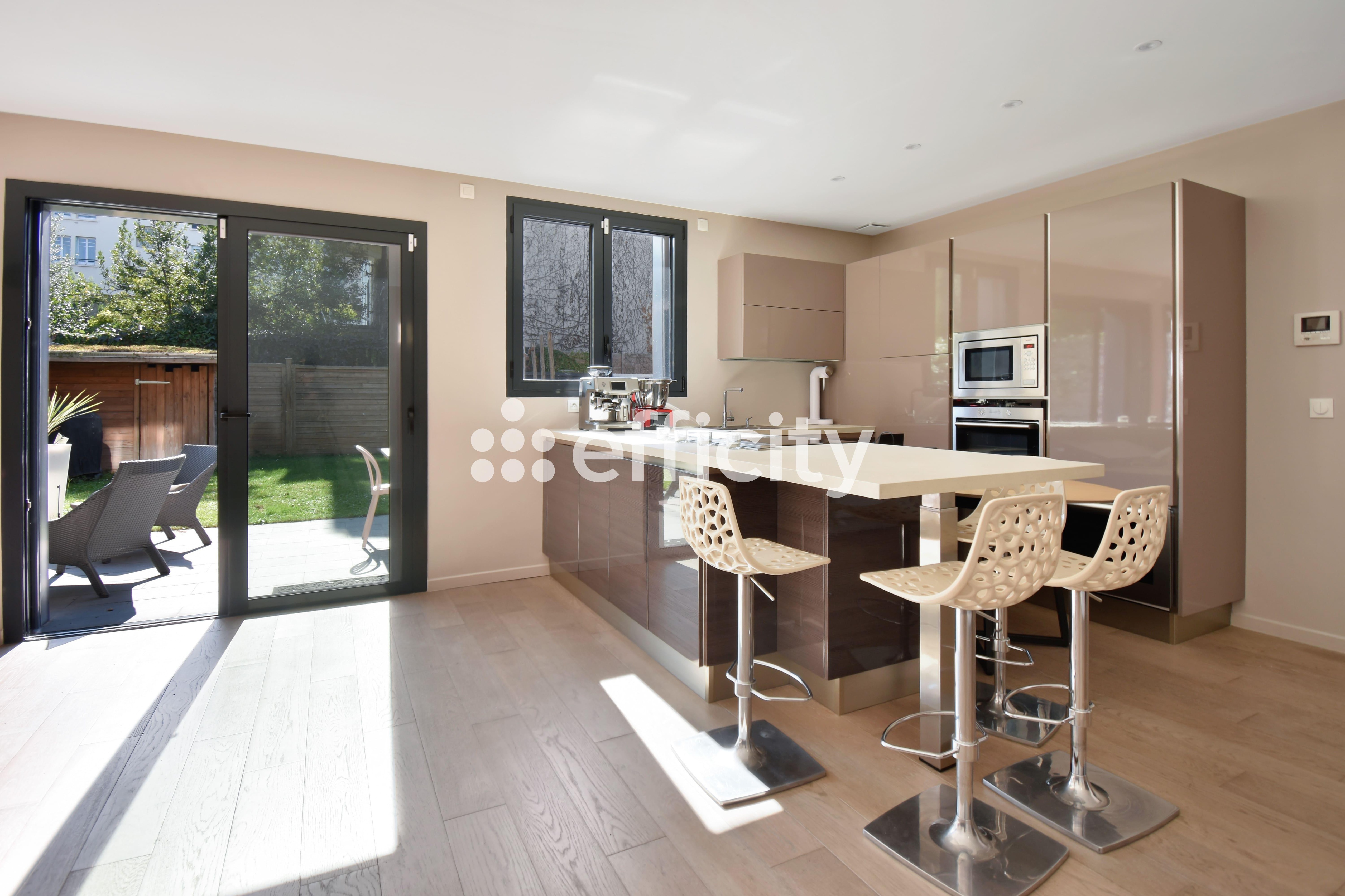 Achat immobilier Maison 5 pièces  164m2 à La Garenne-Colombes (92250) - Photo n°6