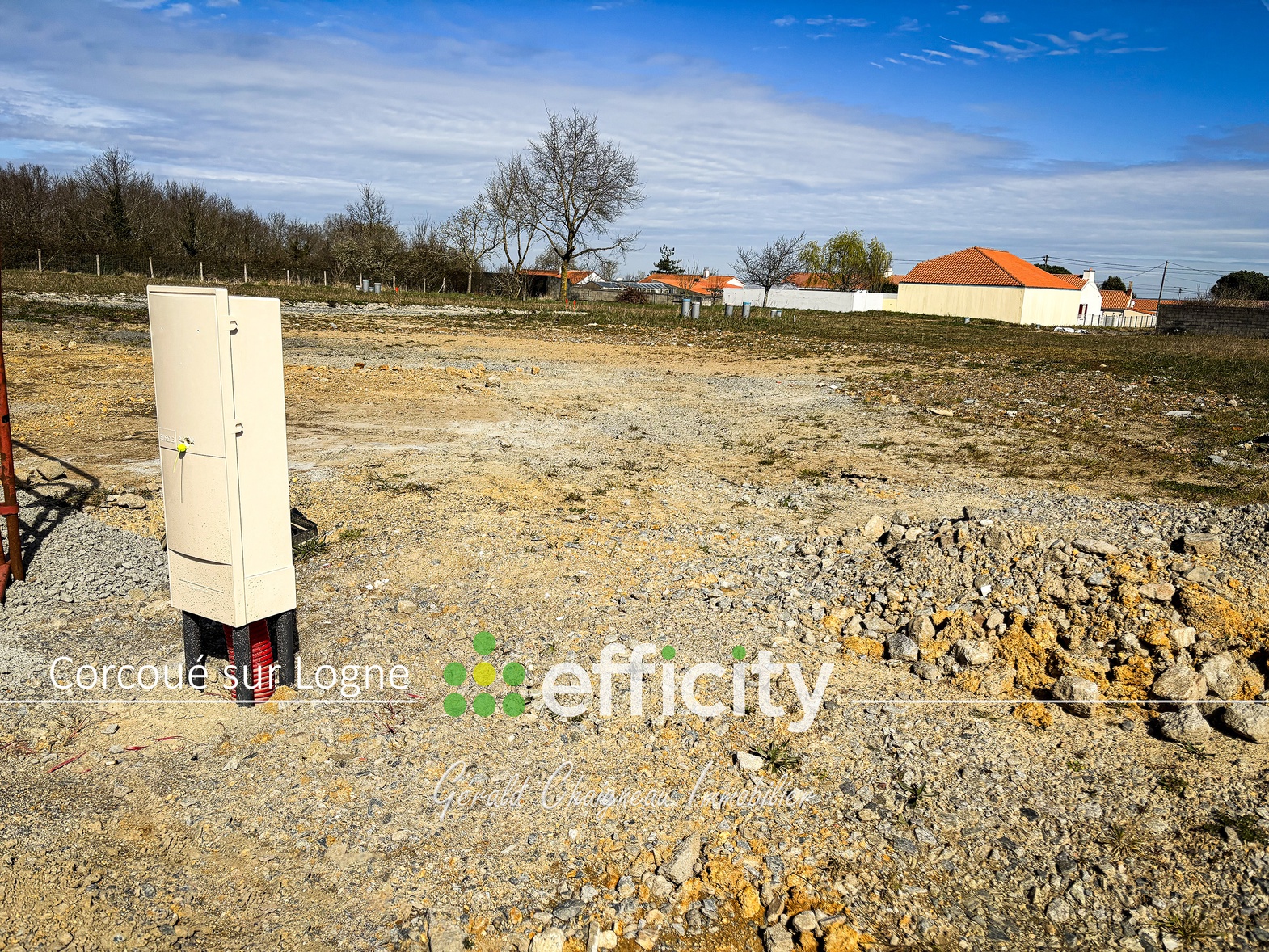 terrain  - 1045m2 à Corcoué-sur-Logne (44650)