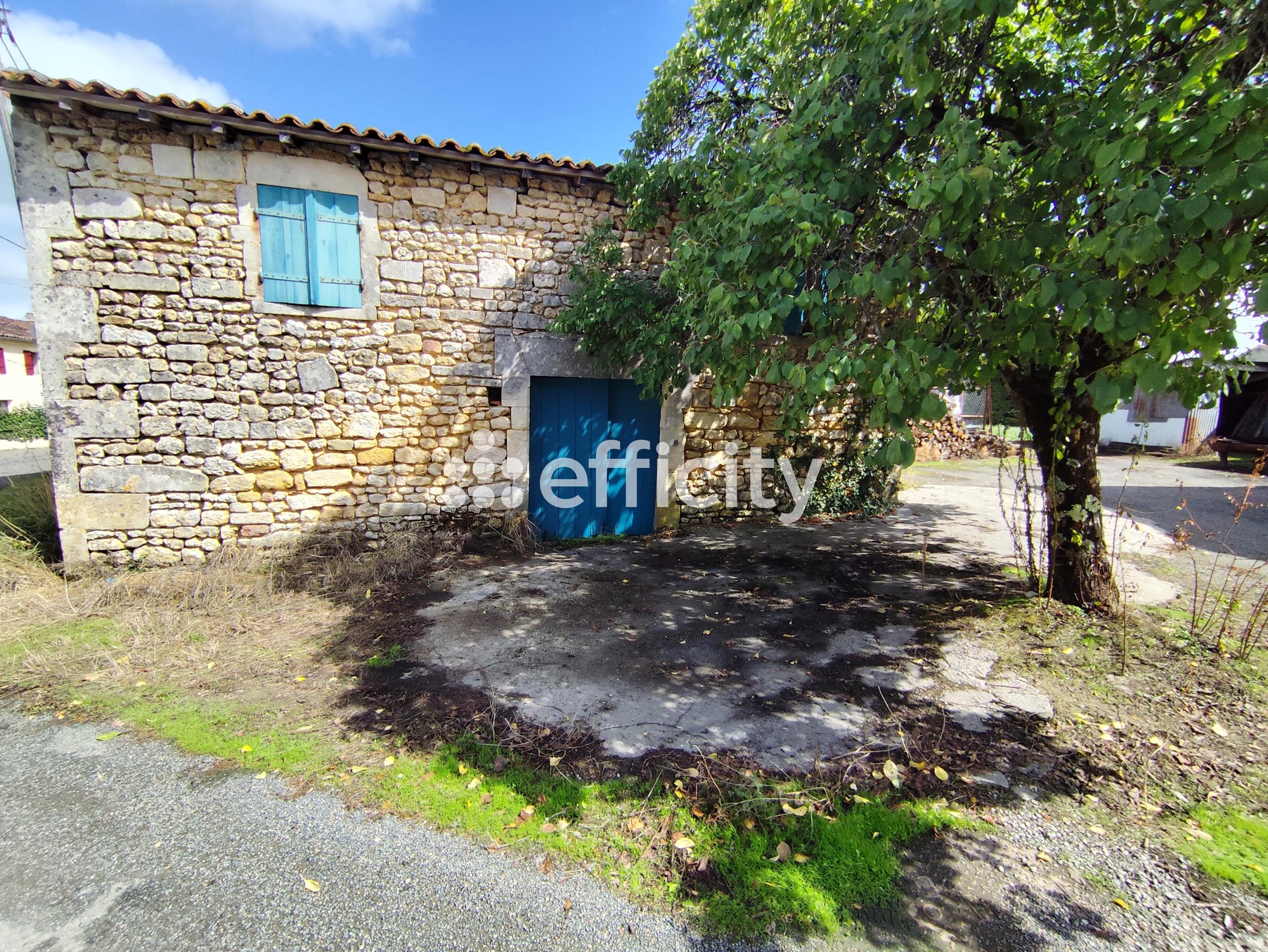 maison 1 pièces - 85,0m2 à Val-de-Cognac (16370)