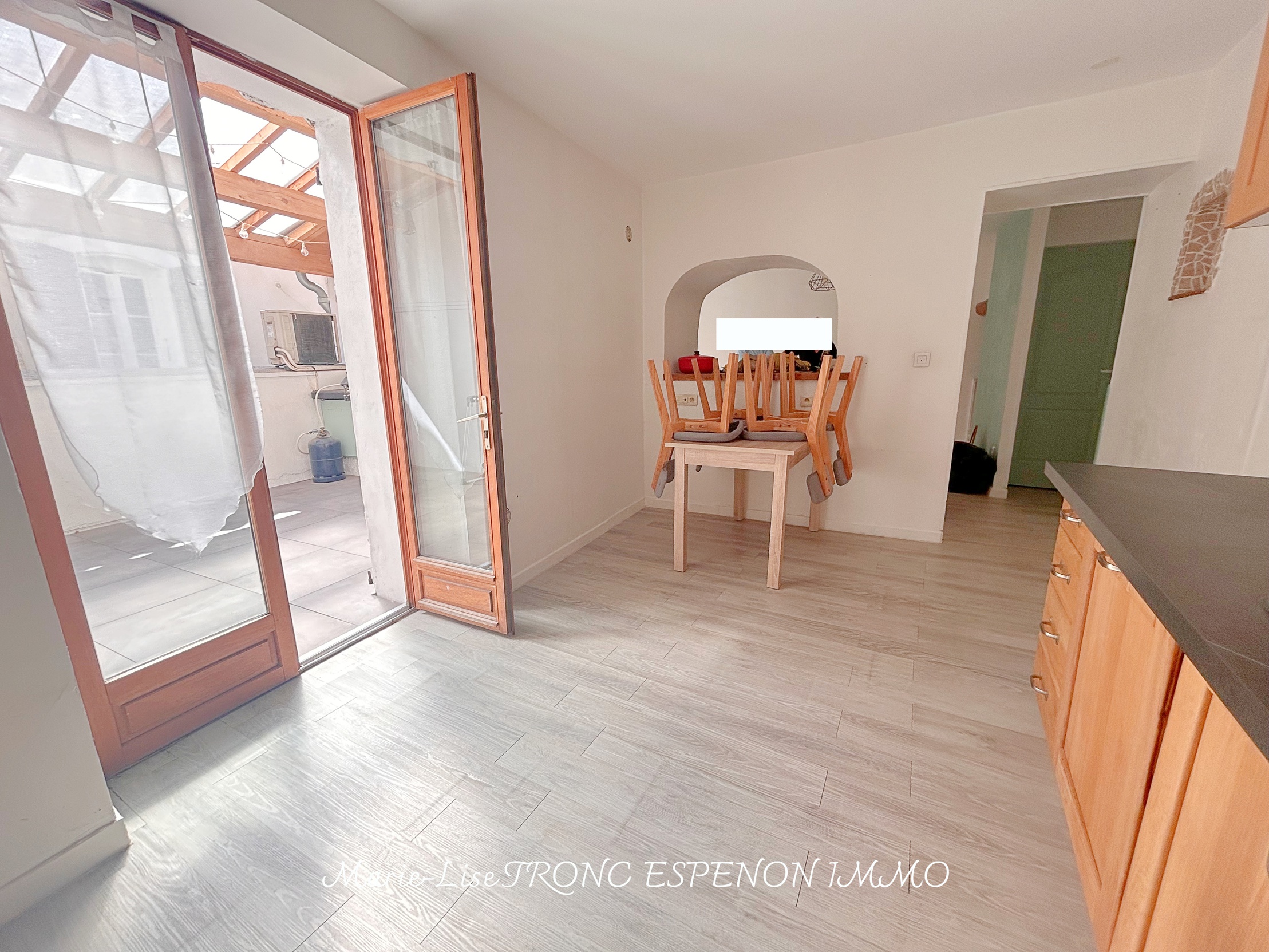 maison 6 pièces - 113,0m2 à Courthézon (84350)