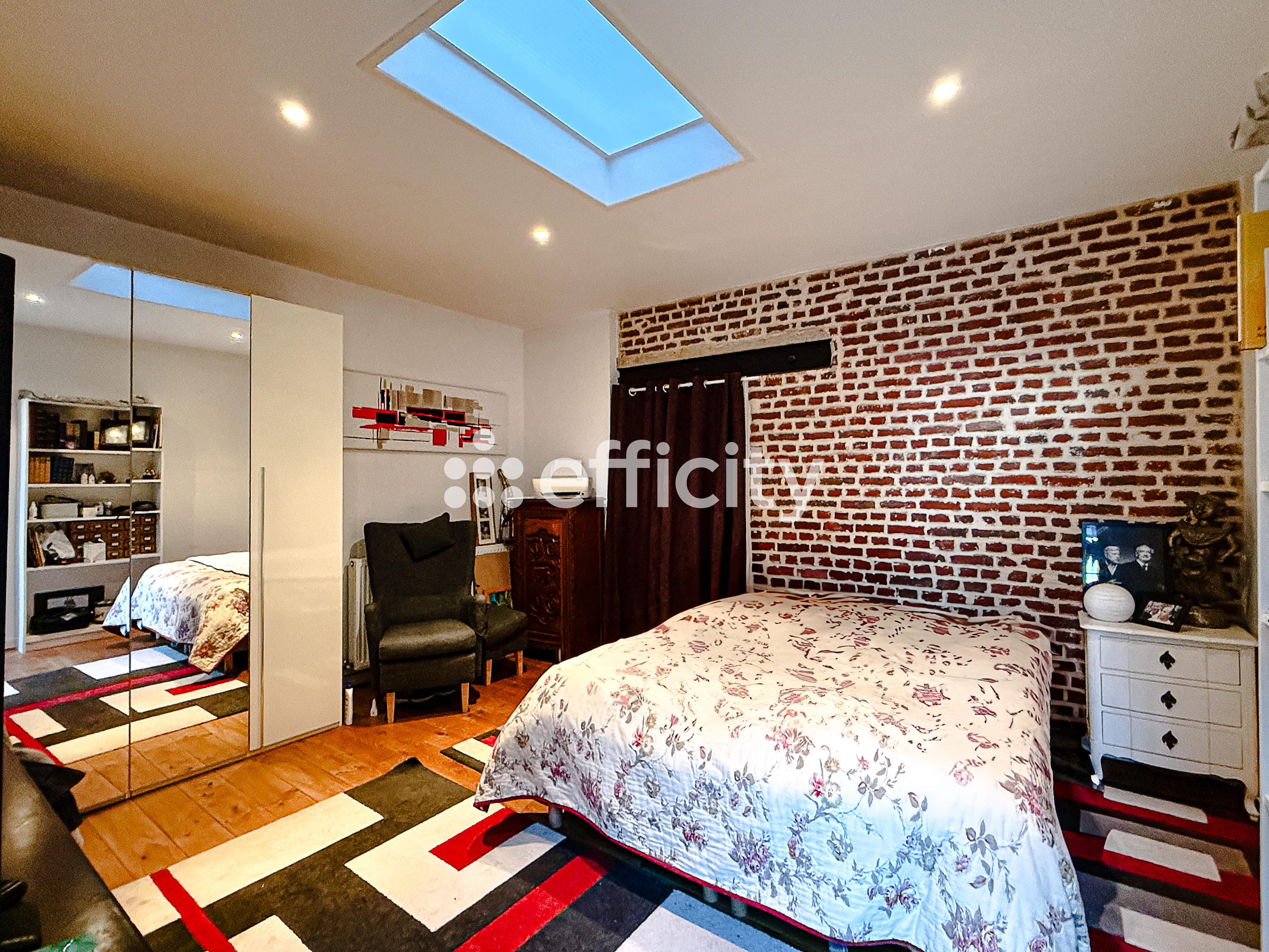 Achat immobilier Loft 5 pièces  144m2 à Roubaix (59100) - Photo n°8