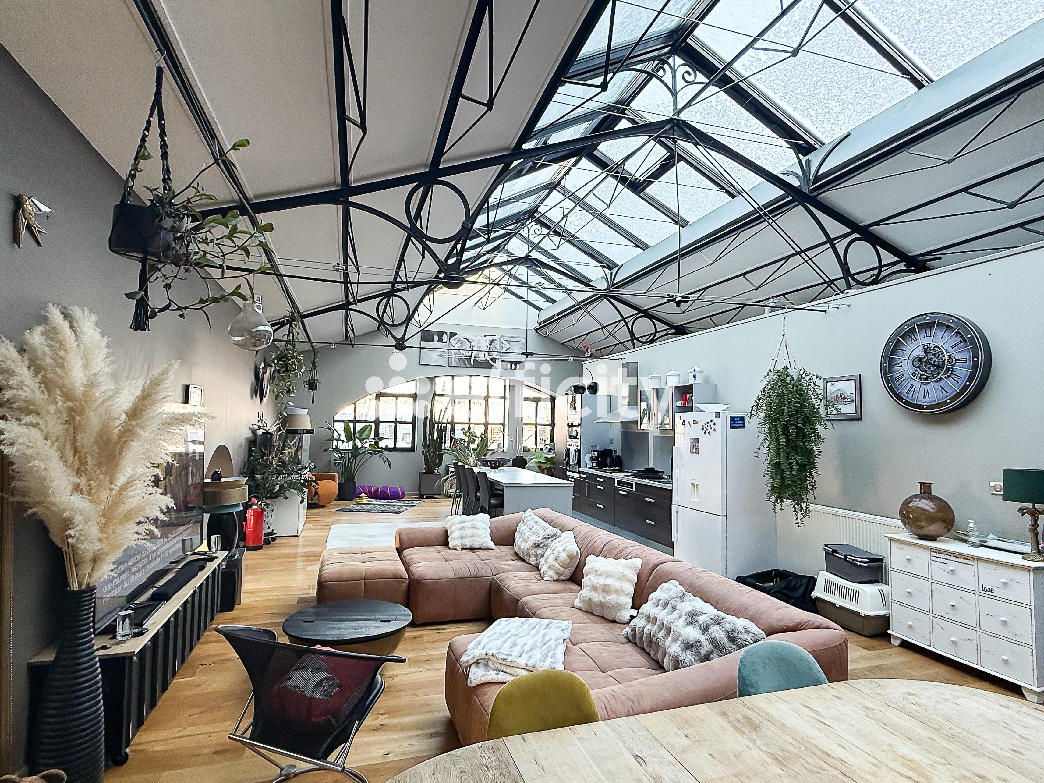 Achat immobilier Loft 5 pièces  144m2 à Roubaix (59100) - Photo n°11