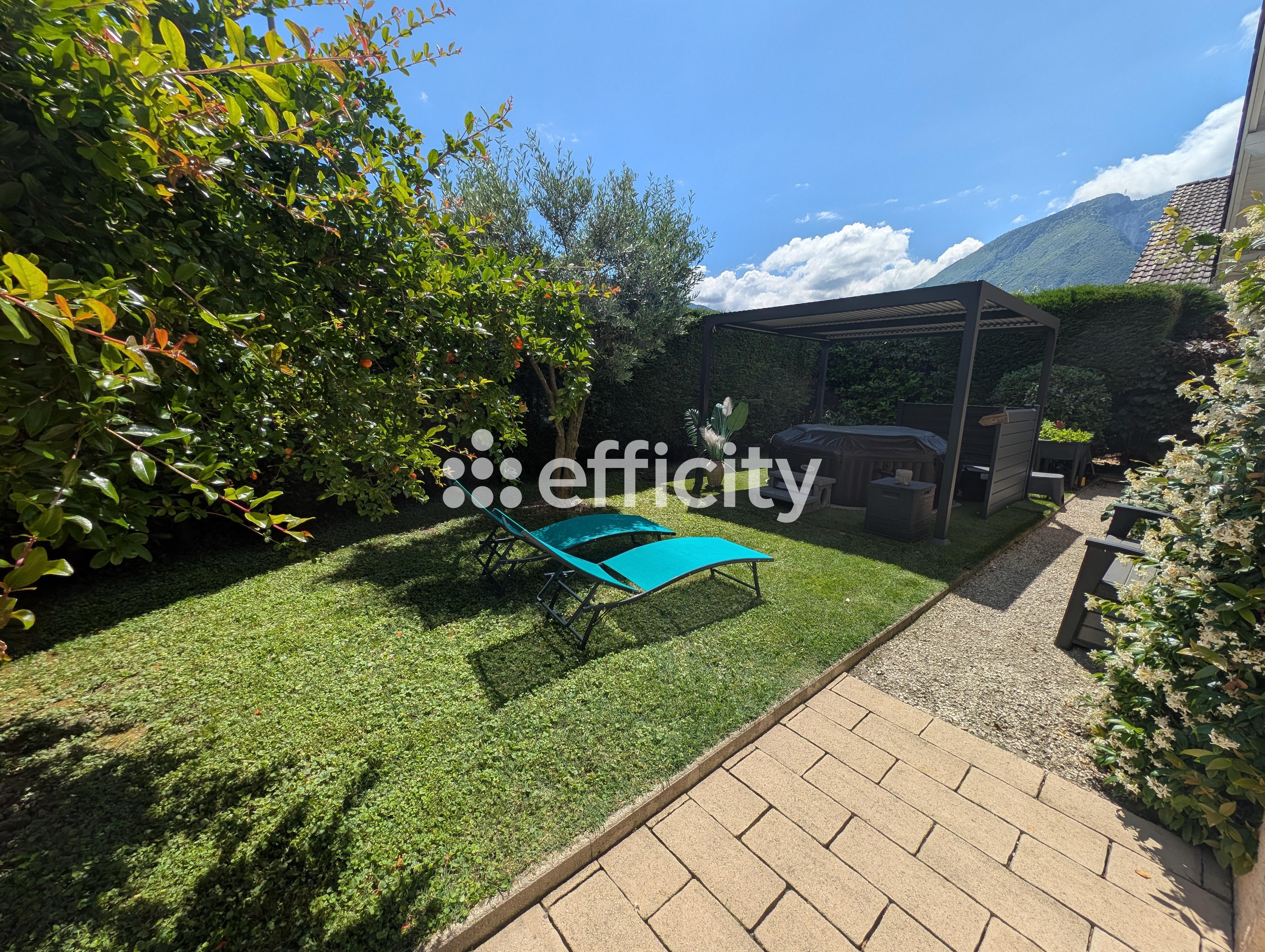 Achat immobilier Maison 4 pièces  110m2 à Saint-Égrève (38120) - Photo n°1