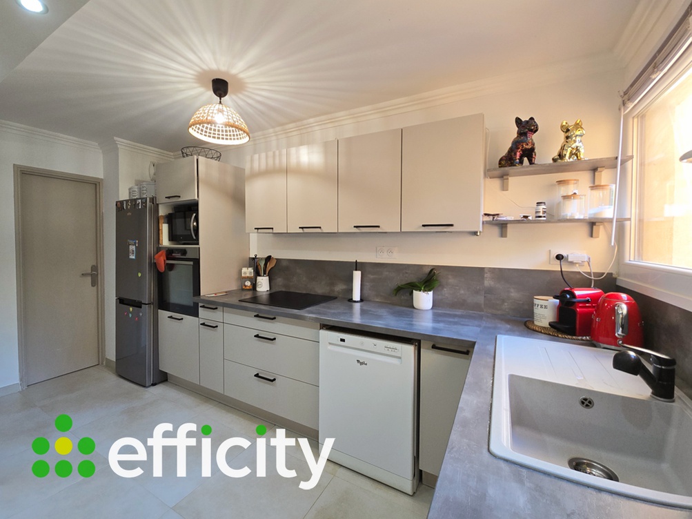 Achat immobilier Appartement 2 pièces  51m2 à Fréjus (83600) - Photo n°5