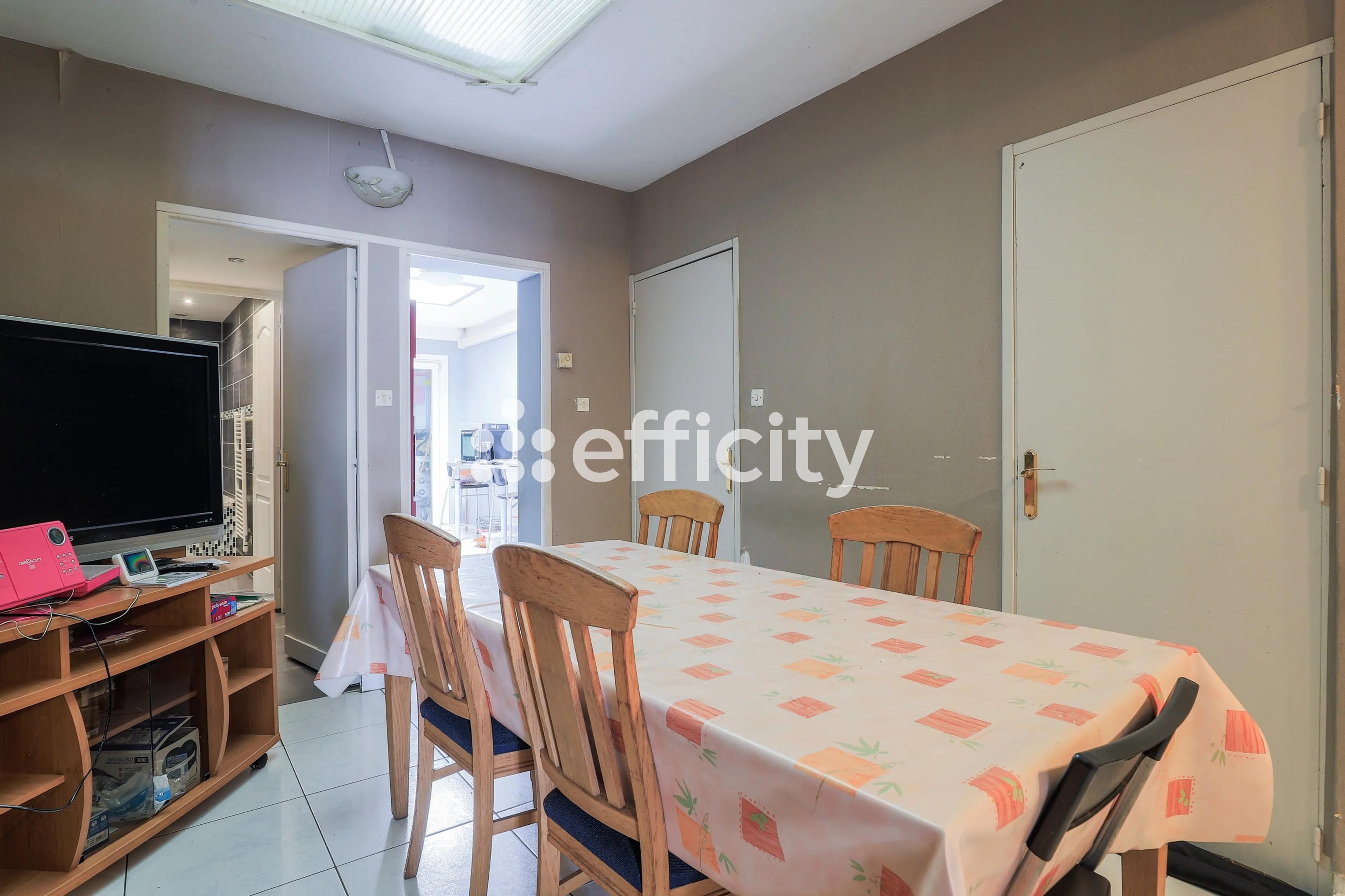 Achat immobilier Maison 9 pièces  148m2 à Roubaix (59100) - Photo n°4