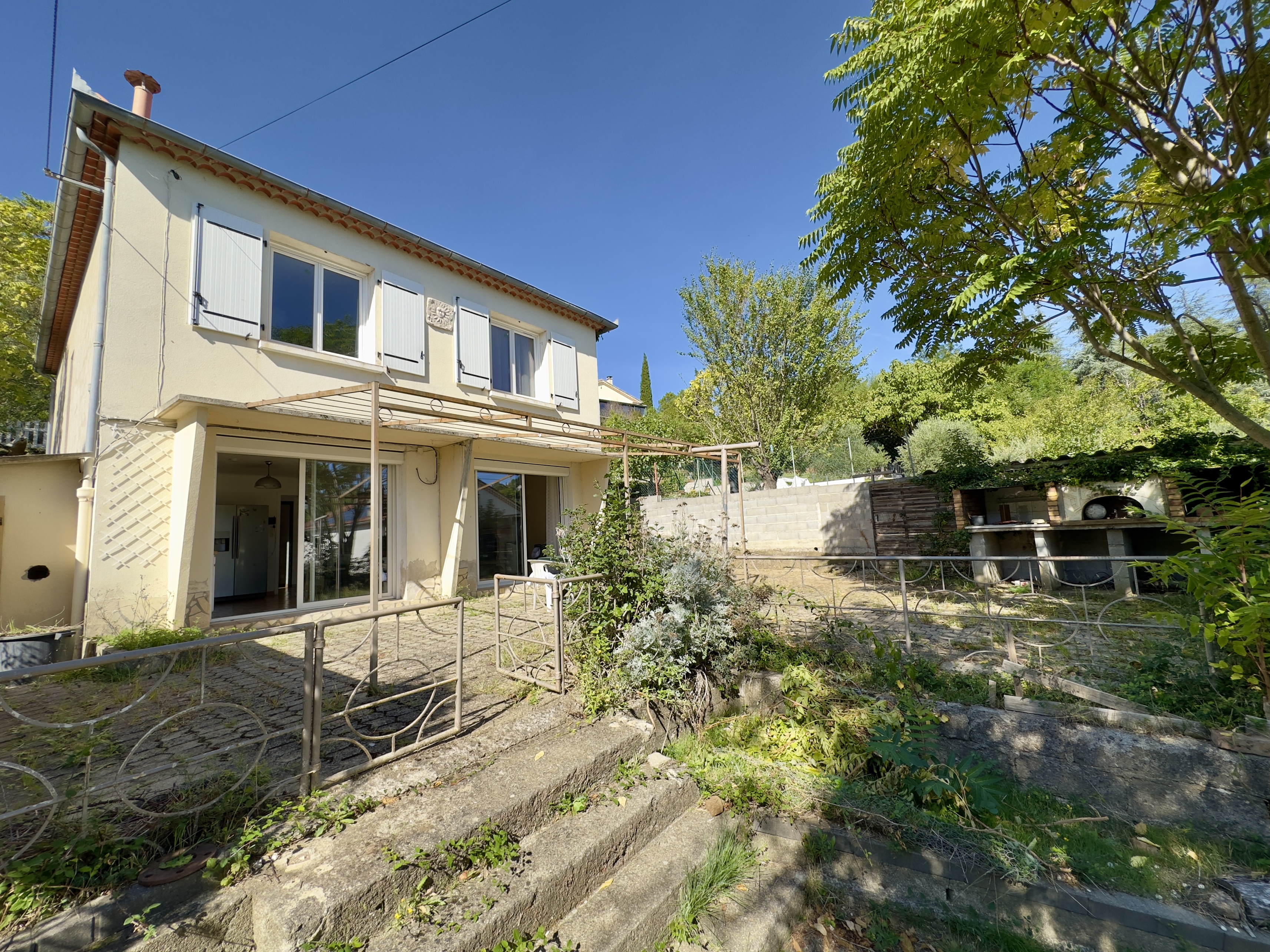 Achat immobilier Maison 7 pièces  132m2 à Les Salles-du-Gardon (30110) - Photo n°1