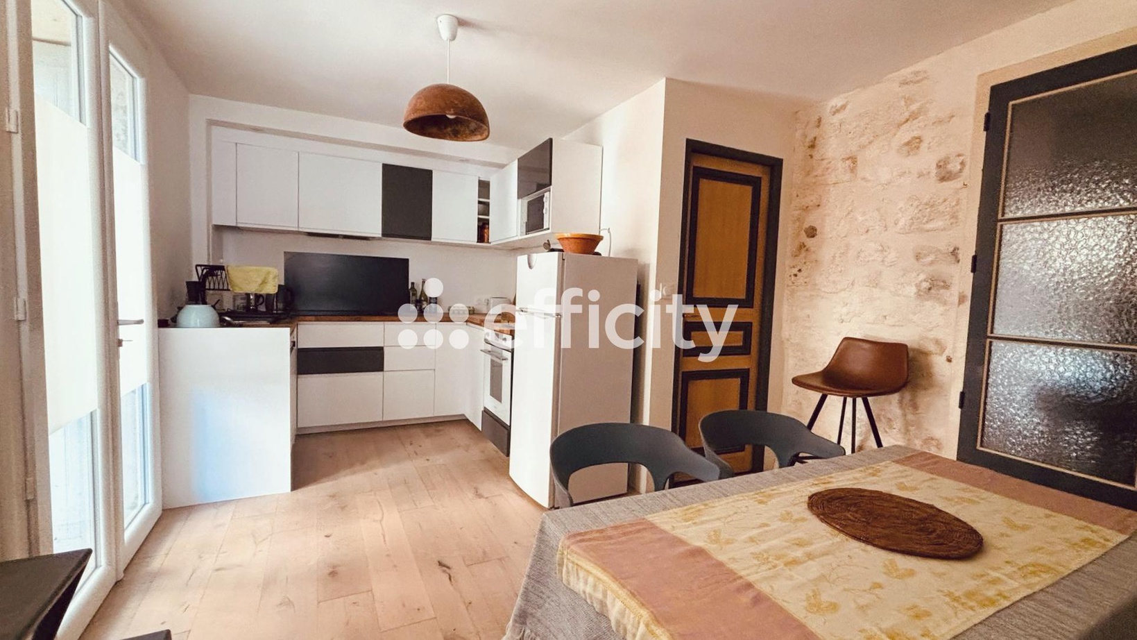 Achat immobilier Maison 10 pièces  207m2 à Entre-Vignes (34400) - Photo n°17